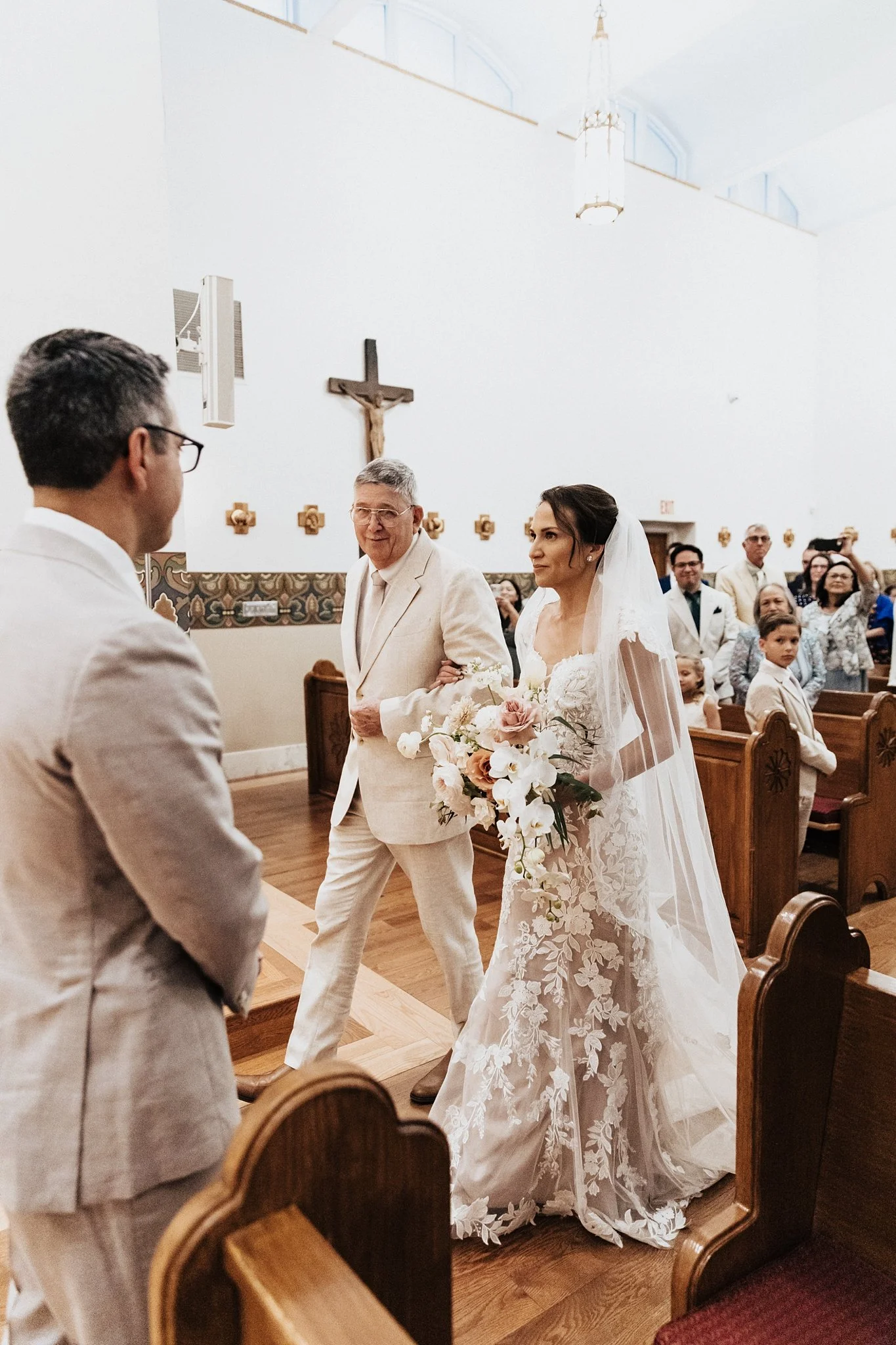 Alicia+lucia+photography+-+la+posada+wedding+-+santa+fe+plaza+-+santa+fe+wedding_0069.jpg