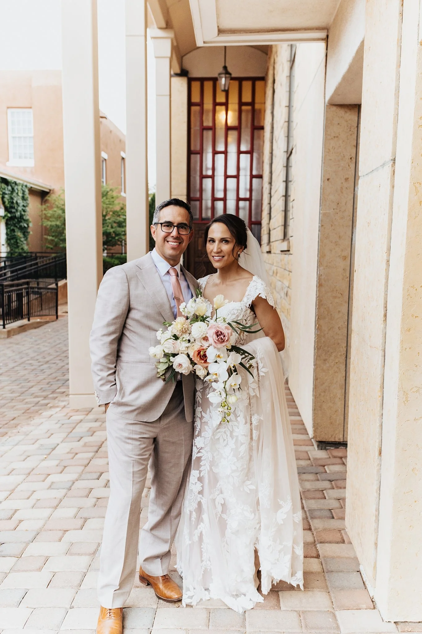 Alicia+lucia+photography+-+la+posada+wedding+-+santa+fe+plaza+-+santa+fe+wedding_0101.jpg