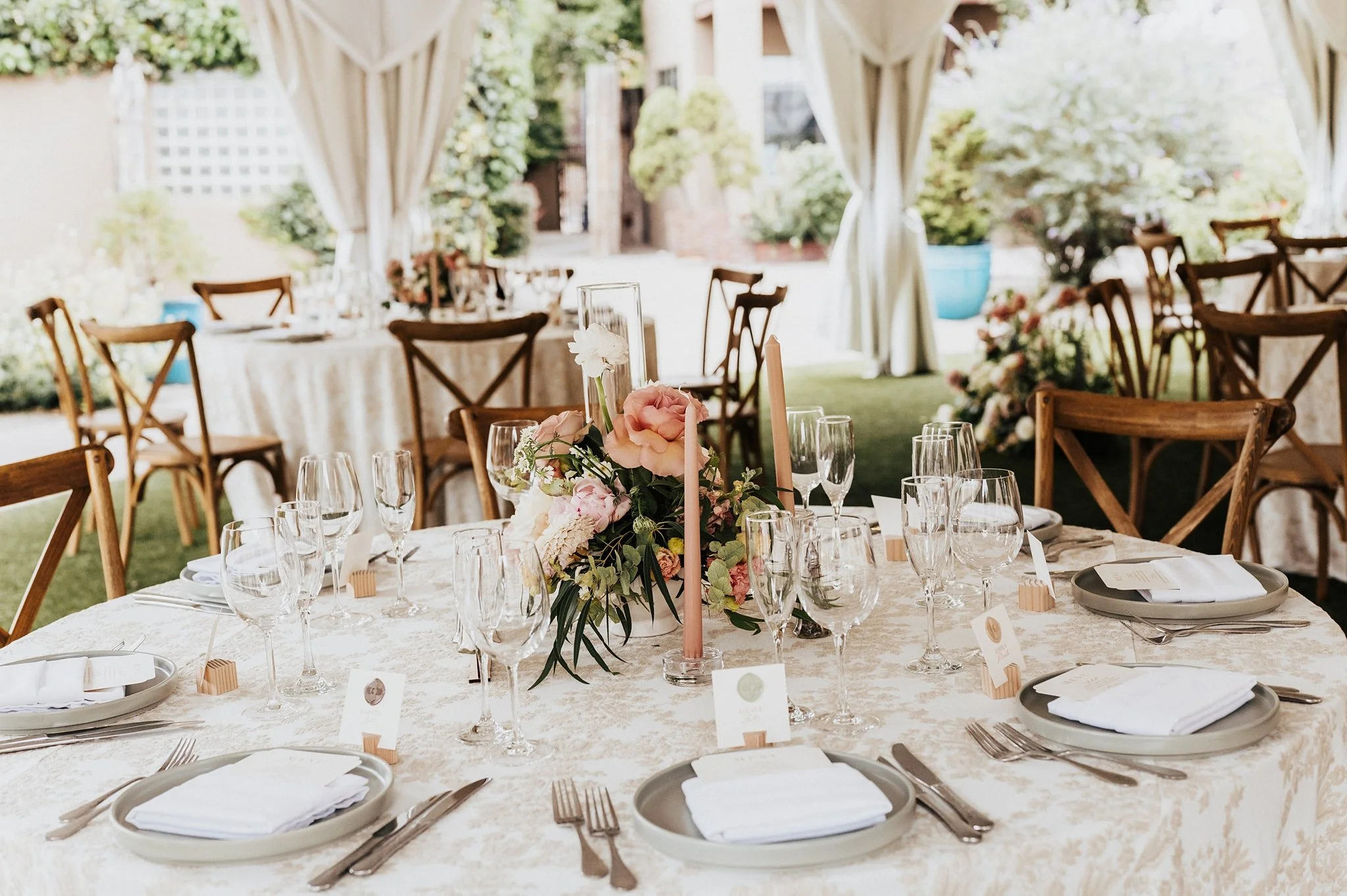 Alicia+lucia+photography+-+la+posada+wedding+-+santa+fe+plaza+-+santa+fe+wedding_0156.jpg