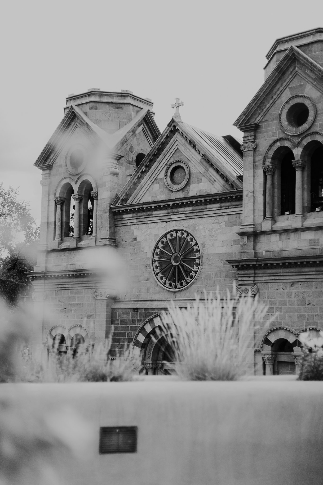 Alicia+lucia+photography+-+santa+fe+wedding+-+la+fonda+wedding+-+southwest+wedding_0008.jpg