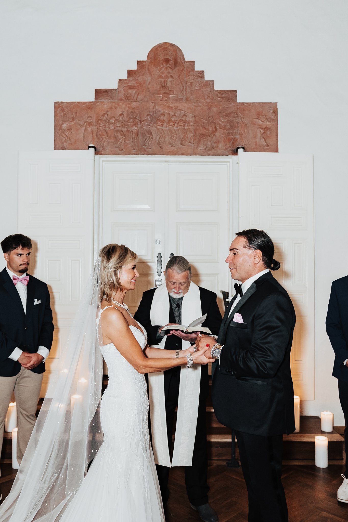 Alicia+lucia+photography+-+santa+fe+wedding+-+la+fonda+wedding+-+southwest+wedding_0027.jpg