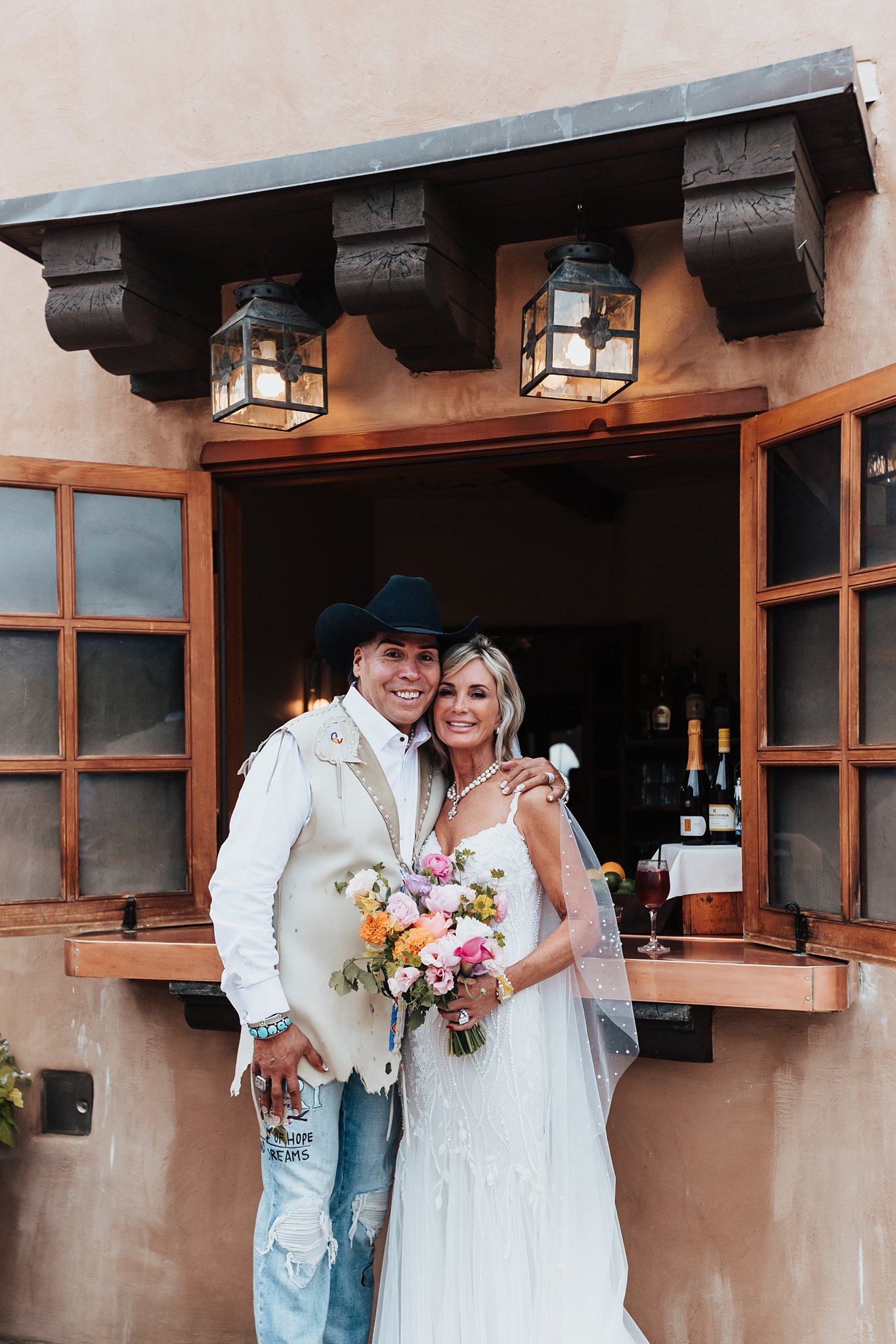 Alicia+lucia+photography+-+santa+fe+wedding+-+la+fonda+wedding+-+southwest+wedding_0083.jpg