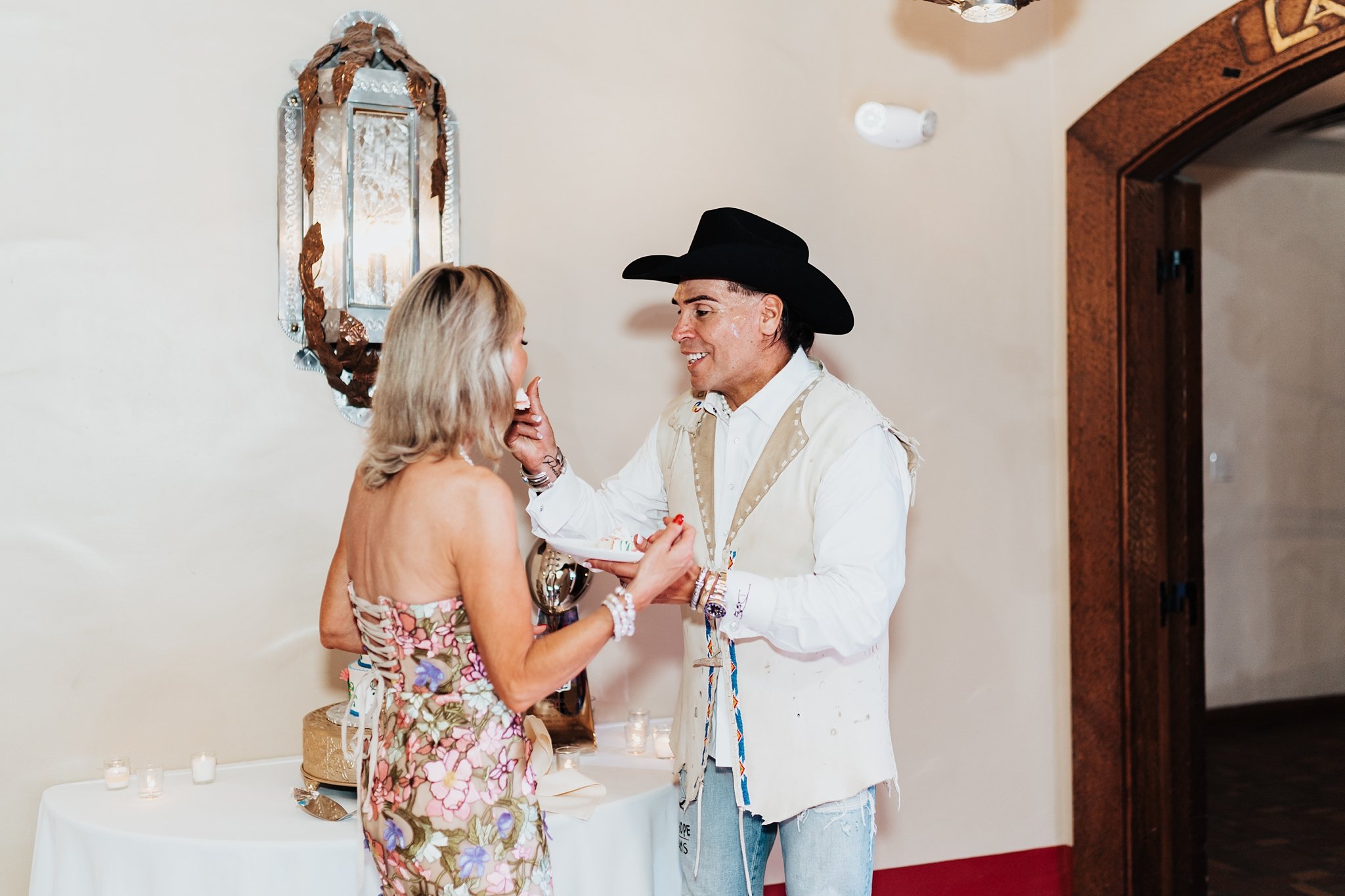 Alicia+lucia+photography+-+santa+fe+wedding+-+la+fonda+wedding+-+southwest+wedding_0092.jpg