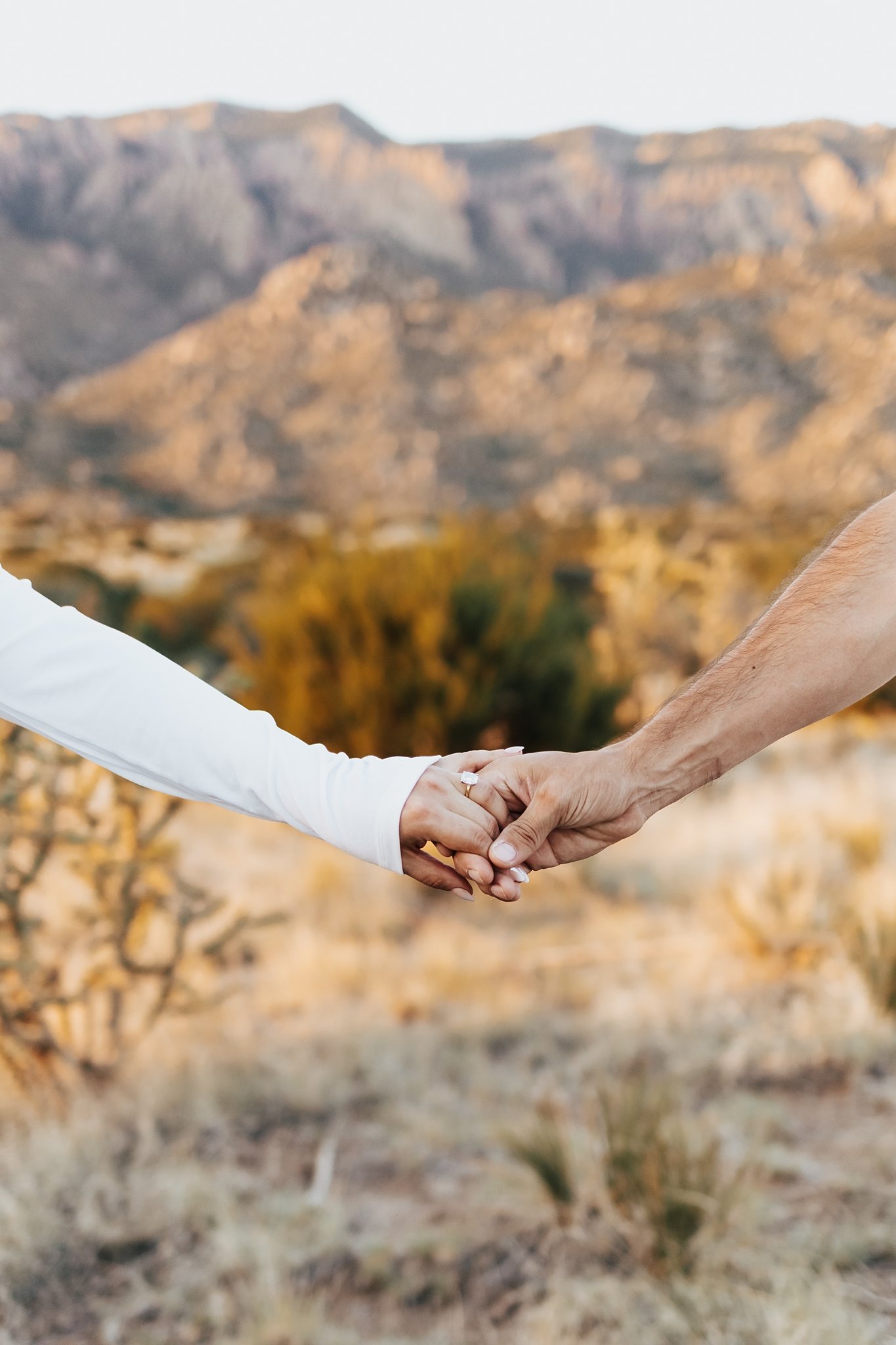 Alicia+lucia+photography+-+desert+engagement+-+new+mexico+engagement+-+taos+wedding_0056.jpg
