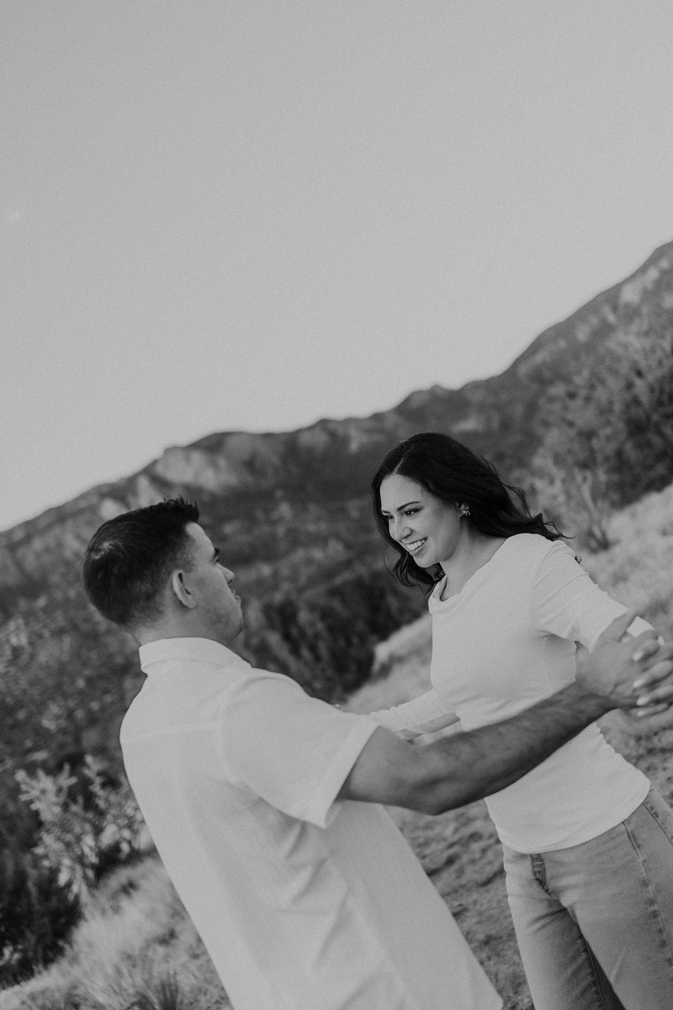 Alicia+lucia+photography+-+desert+engagement+-+new+mexico+engagement+-+taos+wedding_0061.jpg