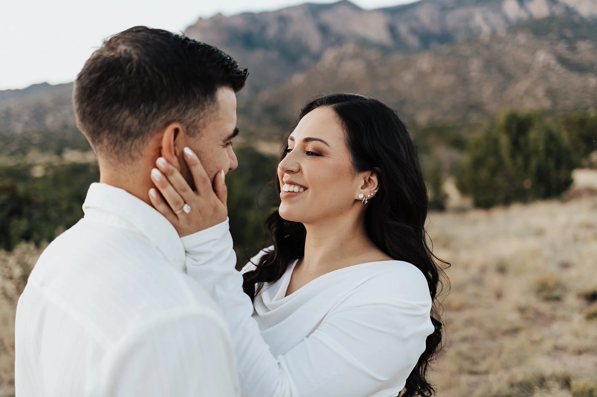 Alicia+lucia+photography+-+desert+engagement+-+new+mexico+engagement+-+taos+wedding_0070.jpg