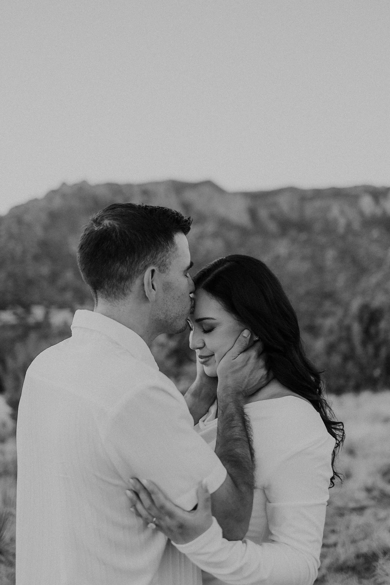 Alicia+lucia+photography+-+desert+engagement+-+new+mexico+engagement+-+taos+wedding_0072.jpg