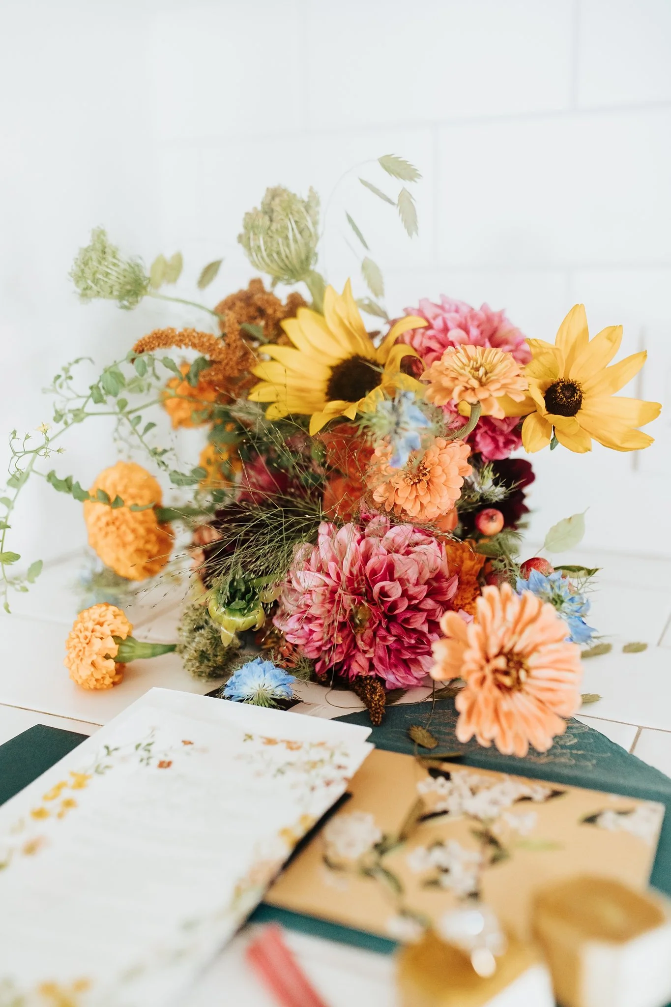 Alicia+lucia+photography+-+los+poblanos+-+los+poblanos+wedding+-+lavender+farm+wedding_0005.jpg