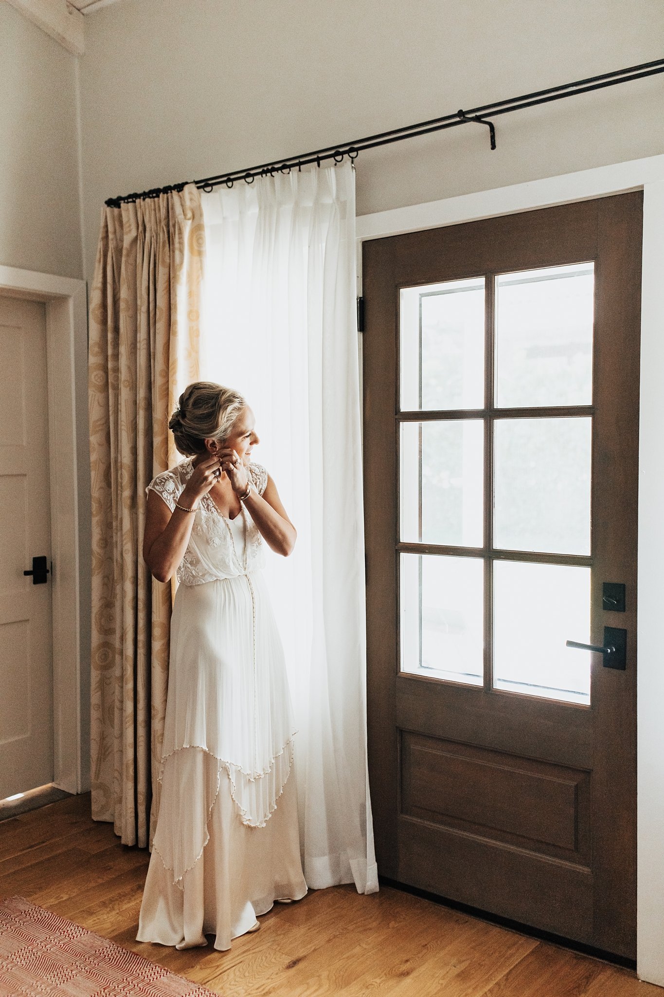 Alicia+lucia+photography+-+los+poblanos+-+los+poblanos+wedding+-+lavender+farm+wedding_0010.jpg