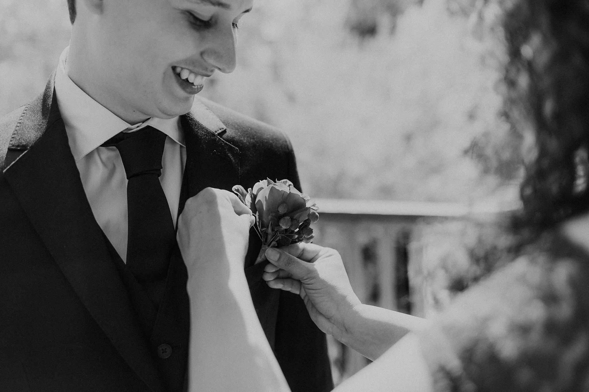 Alicia+lucia+photography+-+taos+wedding+-+backyard+wedding+-+angel+fire+wedding_0017.jpg