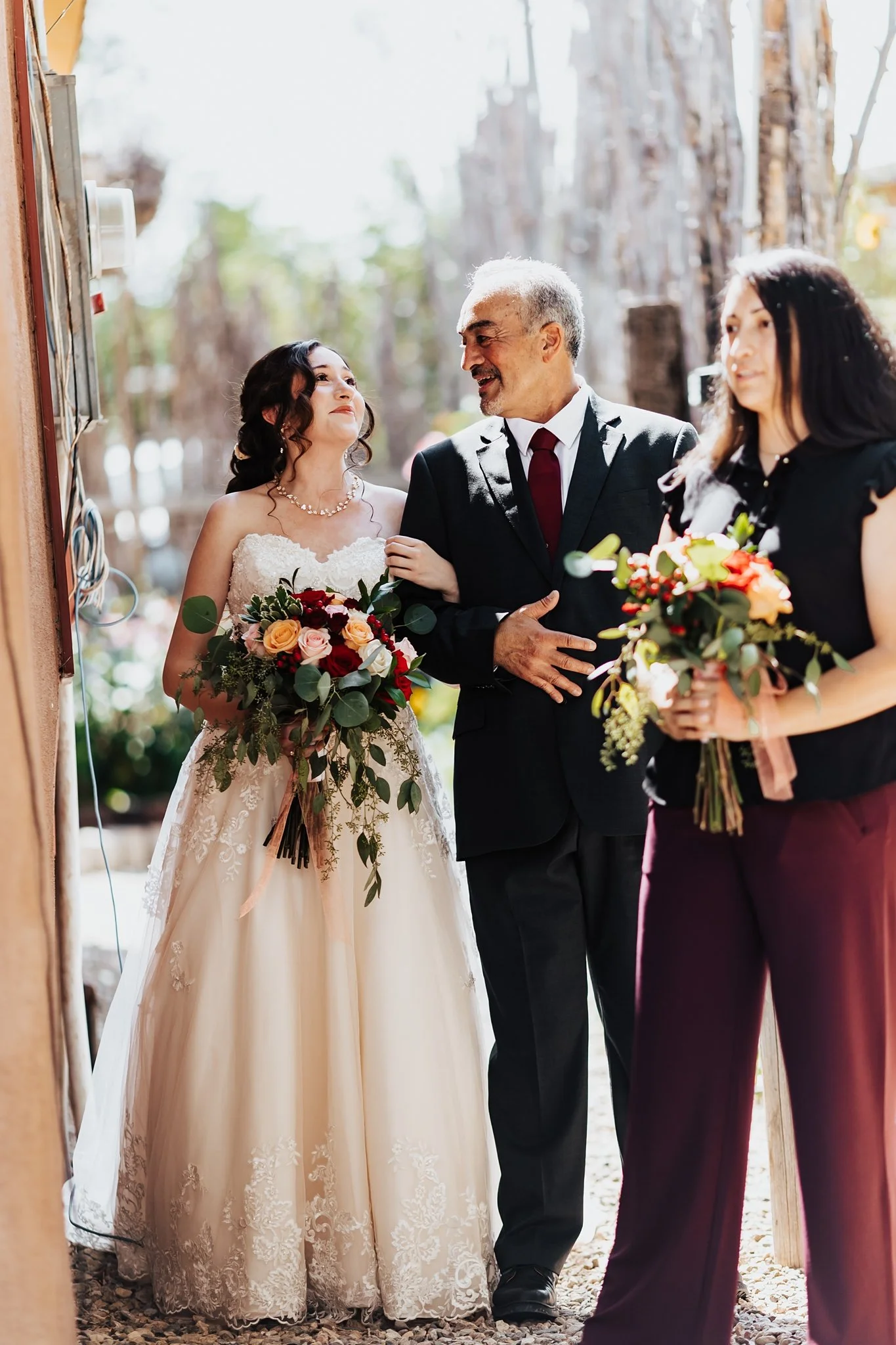 Alicia+lucia+photography+-+taos+wedding+-+backyard+wedding+-+angel+fire+wedding_0028.jpg