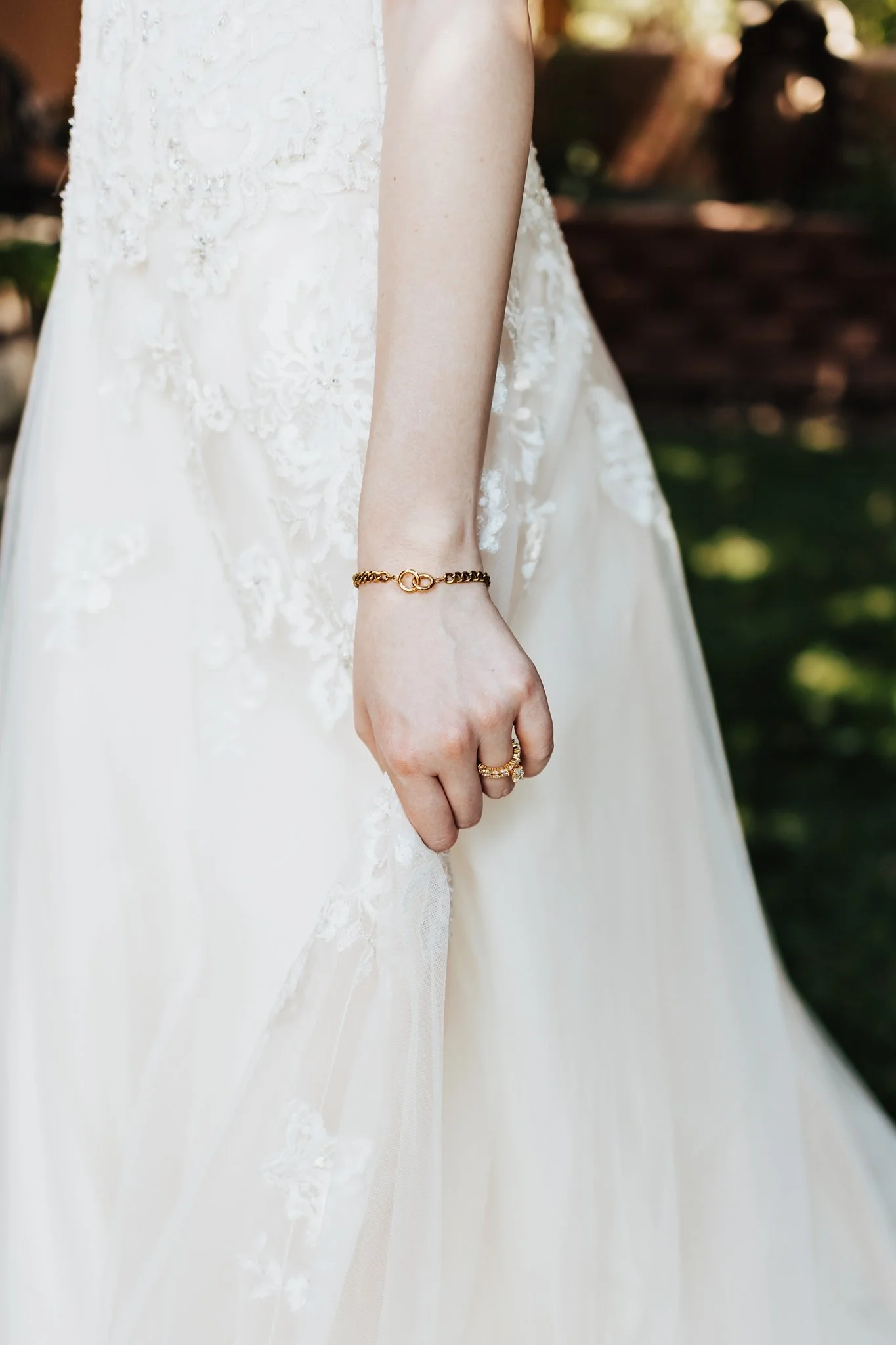 Alicia+lucia+photography+-+taos+wedding+-+backyard+wedding+-+angel+fire+wedding_0058.jpg
