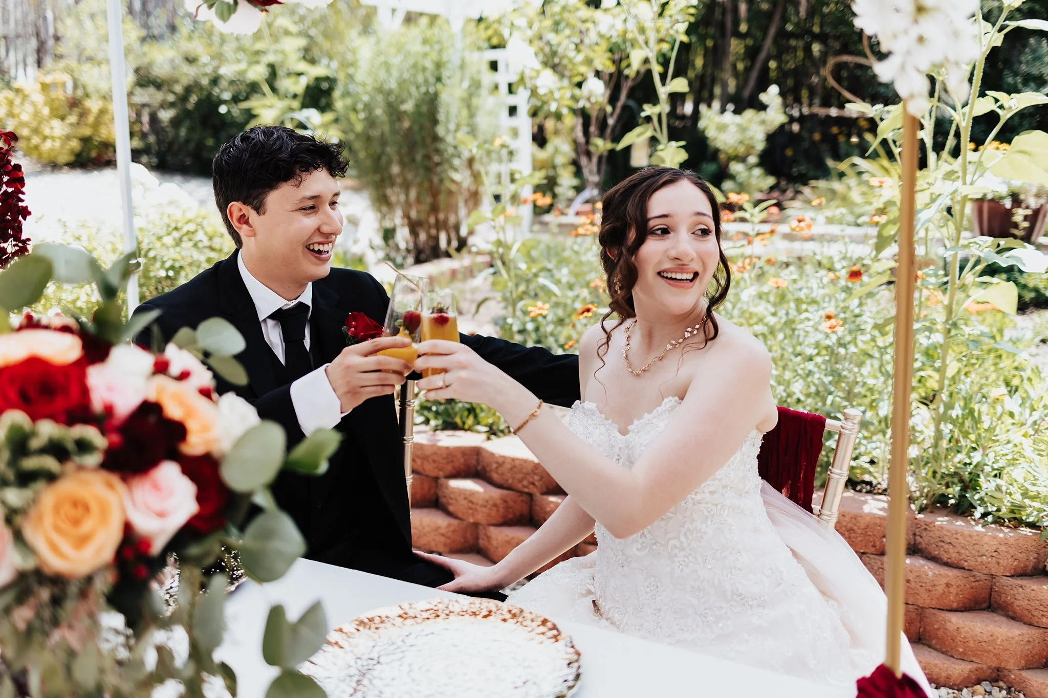 Alicia+lucia+photography+-+taos+wedding+-+backyard+wedding+-+angel+fire+wedding_0099.jpg