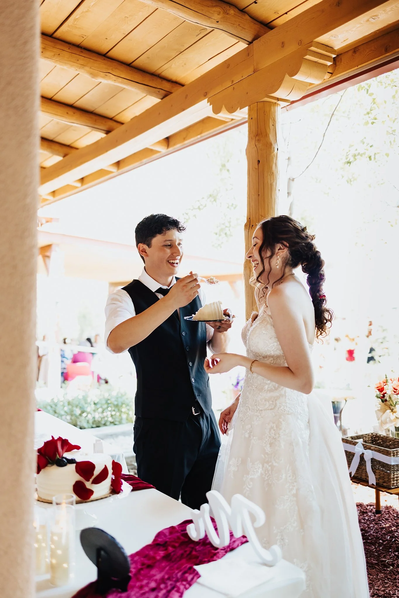 Alicia+lucia+photography+-+taos+wedding+-+backyard+wedding+-+angel+fire+wedding_0104.jpg