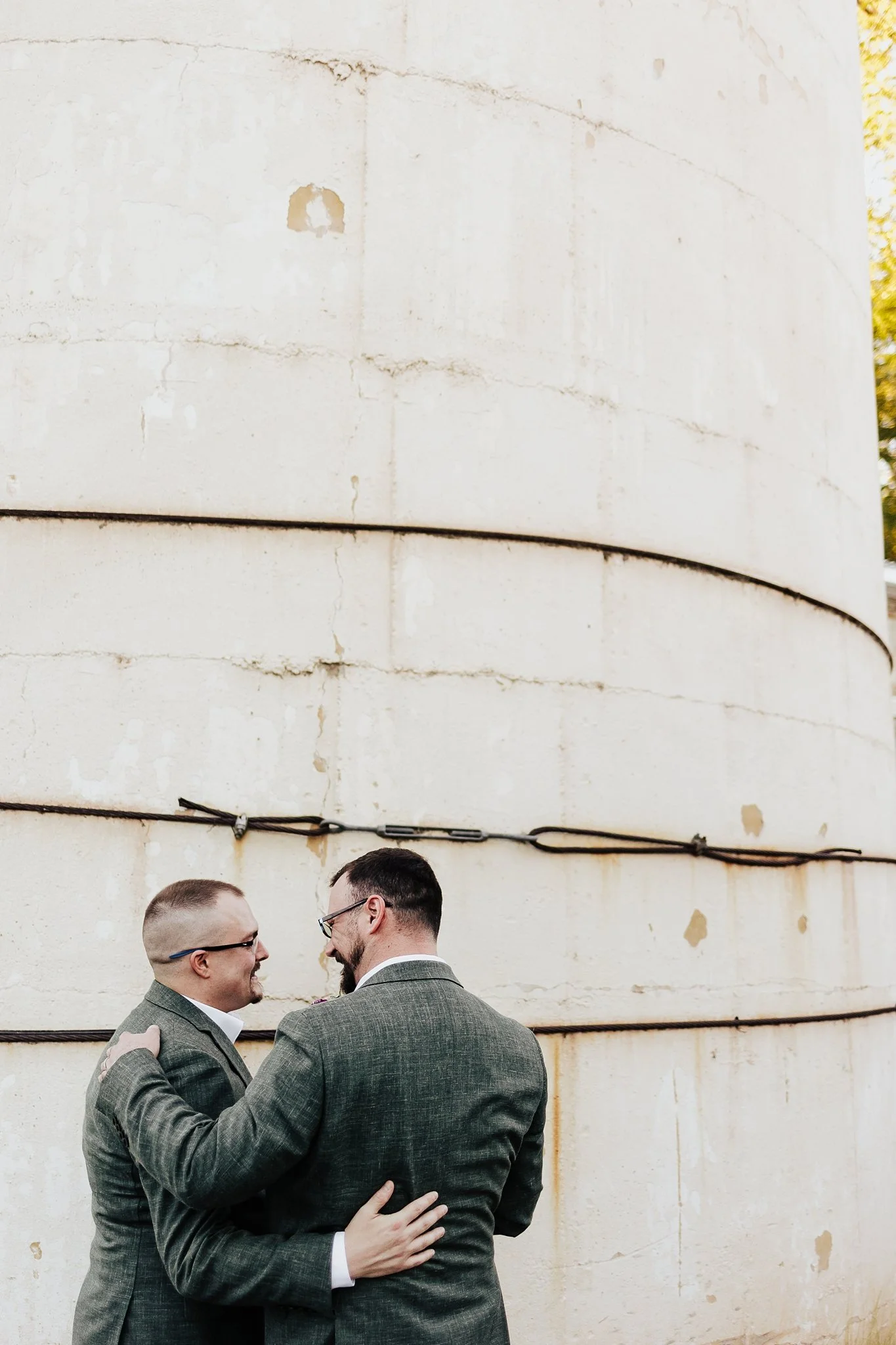Alicia+lucia+photography+-+los+poblanos+-+los+poblanos+wedding+-+lgbtq+wedding+-+los+poblanos+elopement_0044.jpg