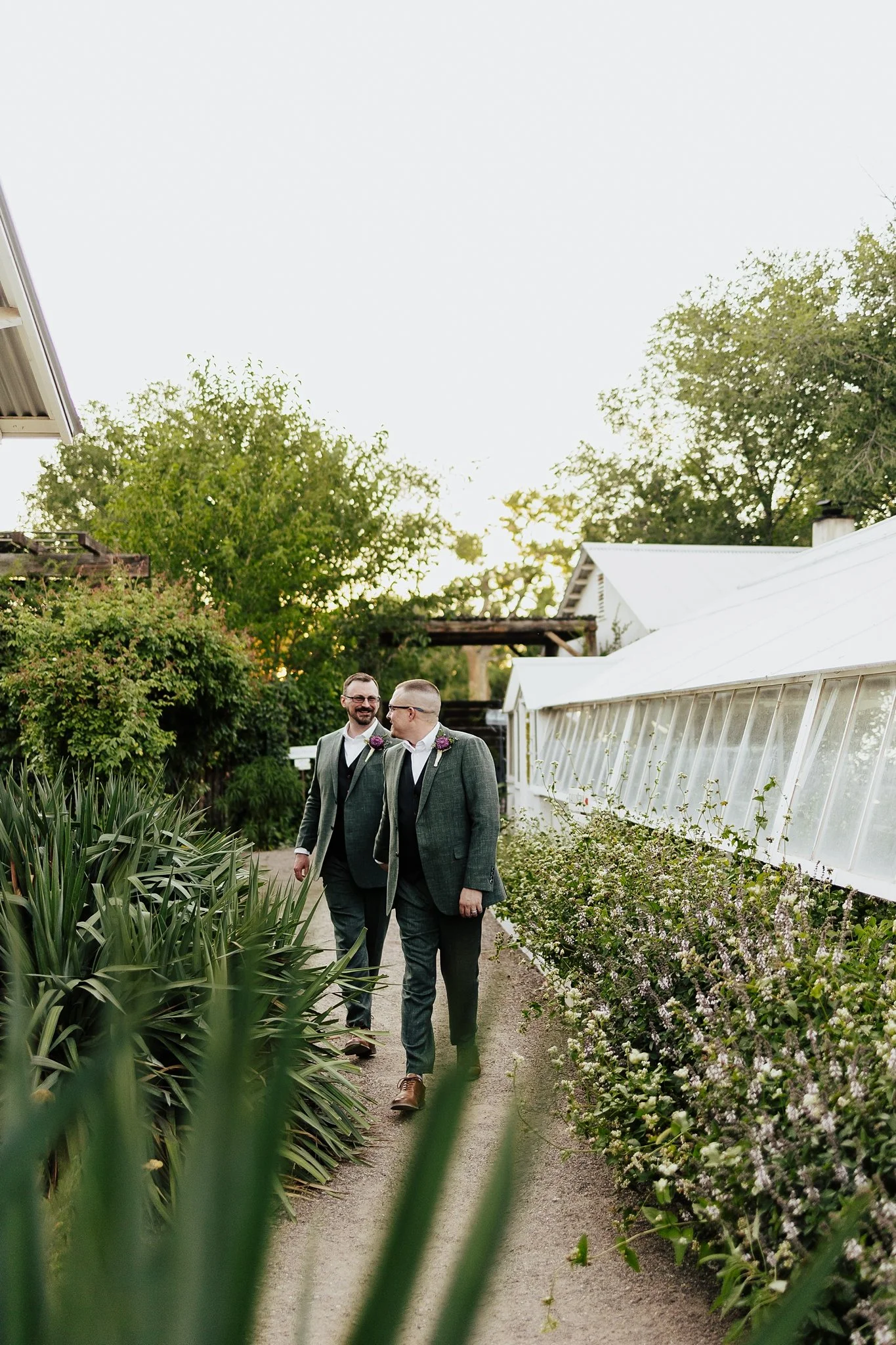 Alicia+lucia+photography+-+los+poblanos+-+los+poblanos+wedding+-+lgbtq+wedding+-+los+poblanos+elopement_0054.jpg