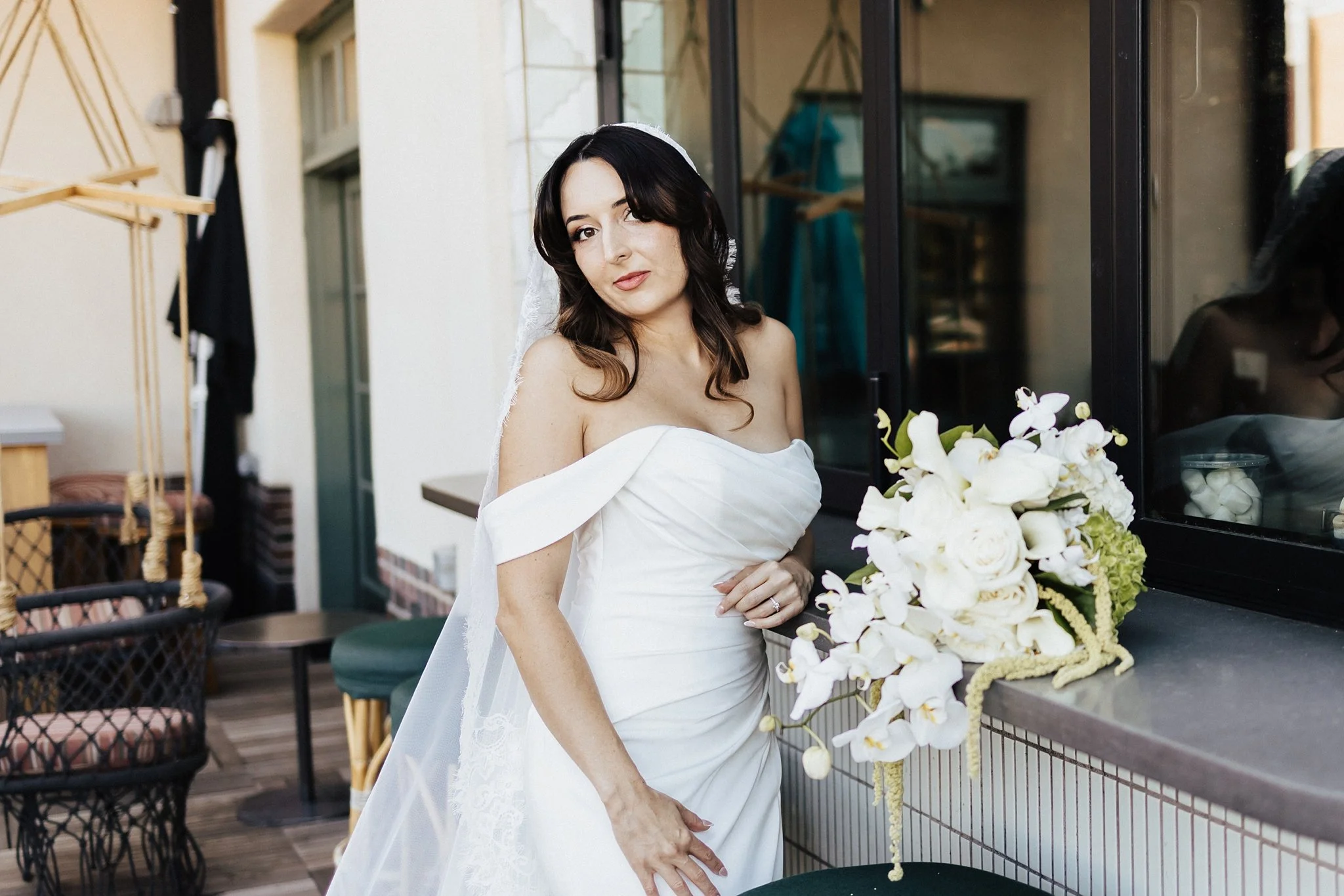 Alicia+lucia+photography+-+hotel+anadluz+-+hotel+andaluz+wedding+-+downtown+albuquerque+wedding_0031.jpg