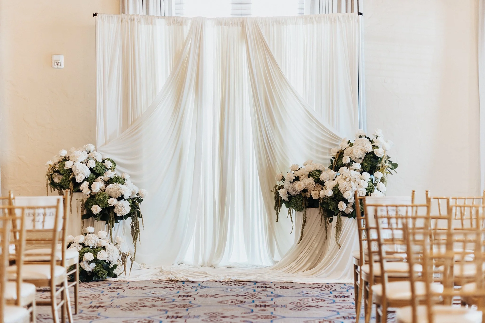 Alicia+lucia+photography+-+hotel+anadluz+-+hotel+andaluz+wedding+-+downtown+albuquerque+wedding_0047.jpg
