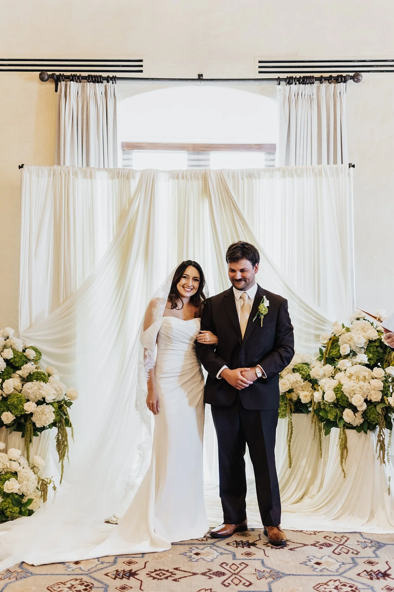 Alicia+lucia+photography+-+hotel+anadluz+-+hotel+andaluz+wedding+-+downtown+albuquerque+wedding_0070.jpg