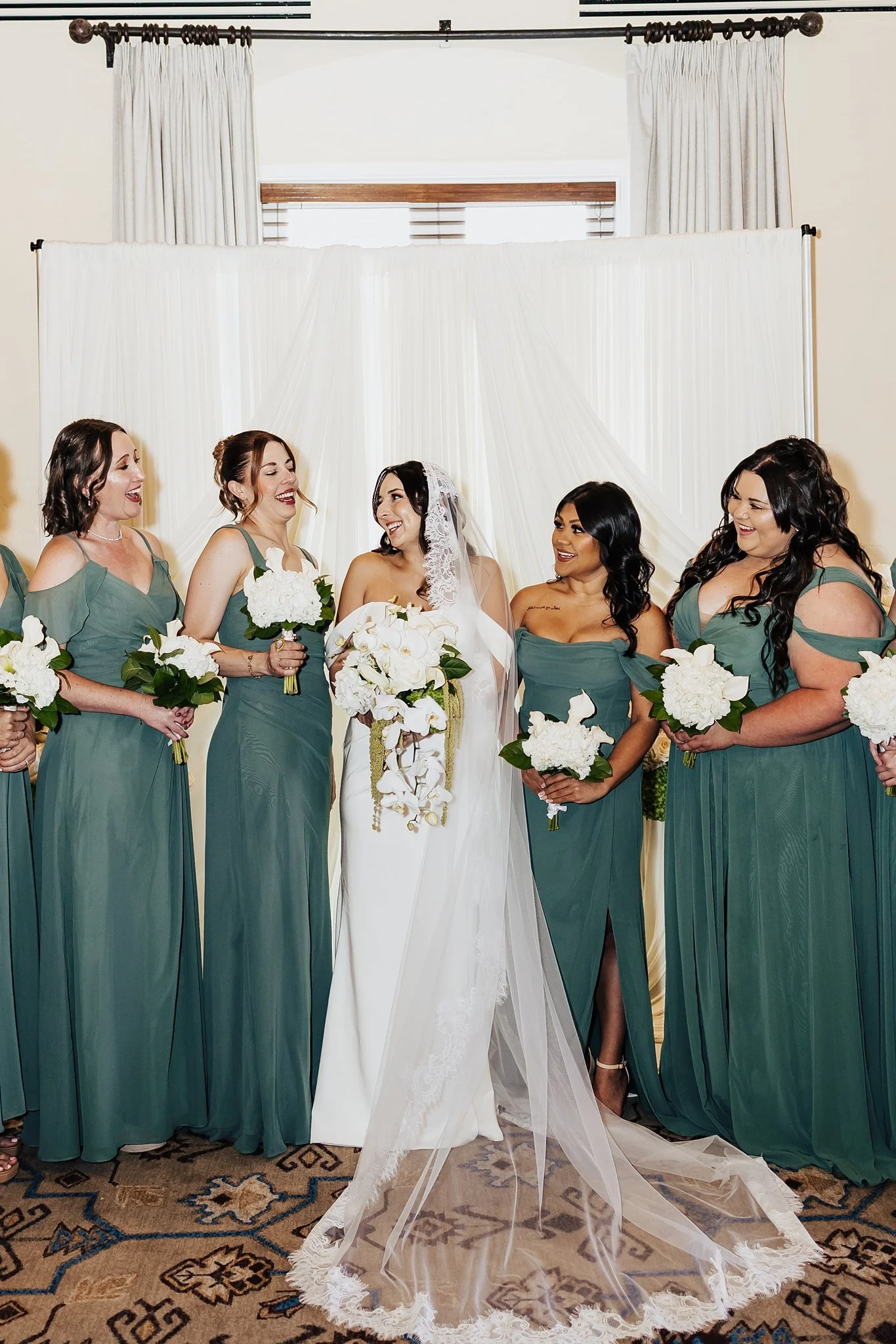 Alicia+lucia+photography+-+hotel+anadluz+-+hotel+andaluz+wedding+-+downtown+albuquerque+wedding_0076.jpg