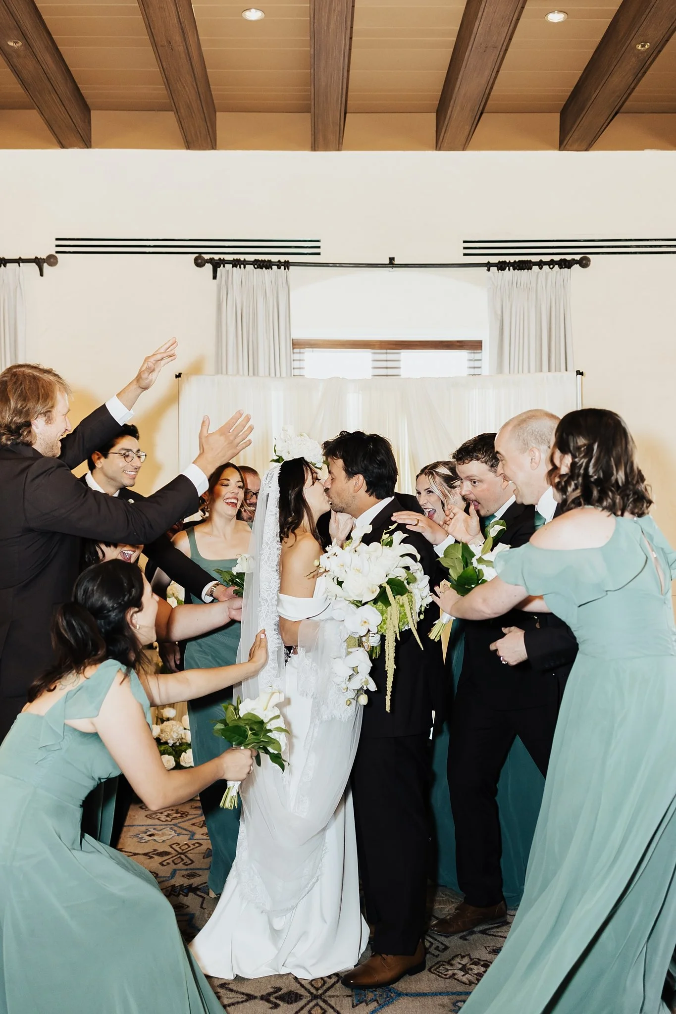 Alicia+lucia+photography+-+hotel+anadluz+-+hotel+andaluz+wedding+-+downtown+albuquerque+wedding_0083.jpg