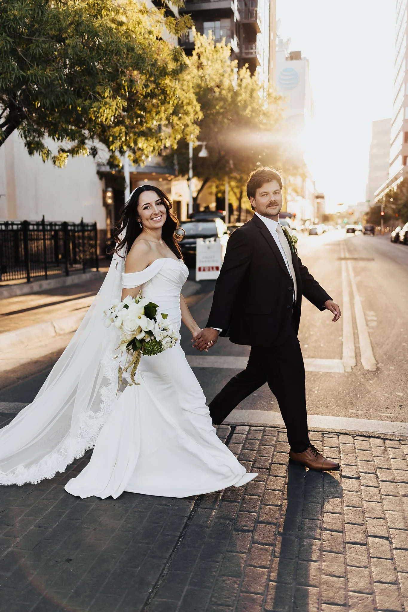 Alicia+lucia+photography+-+hotel+anadluz+-+hotel+andaluz+wedding+-+downtown+albuquerque+wedding_0088.jpg