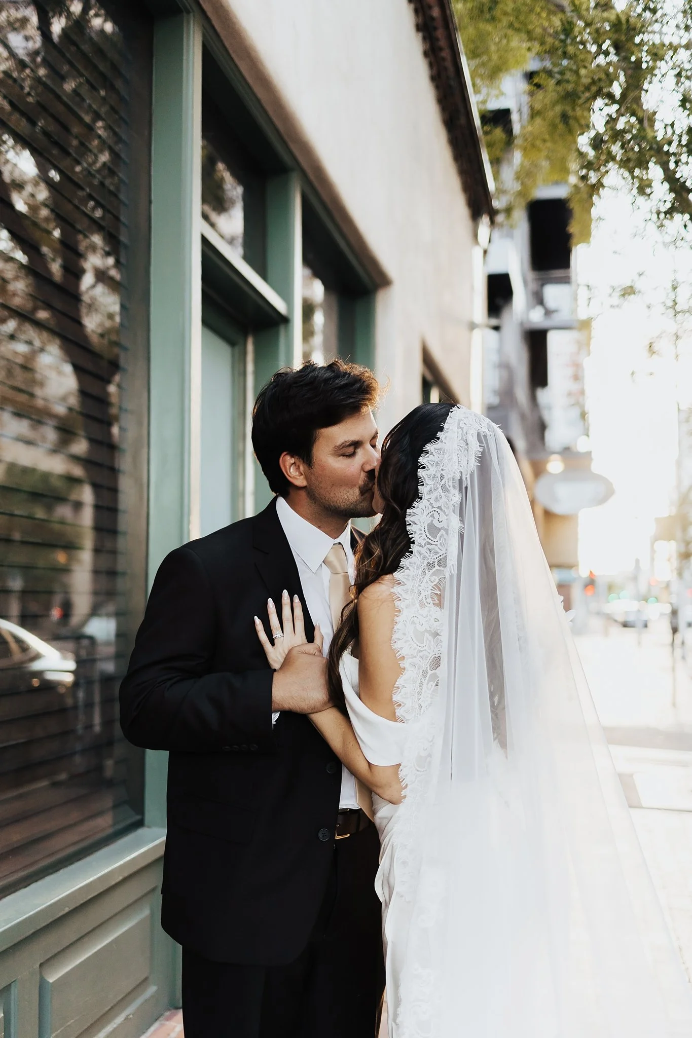 Alicia+lucia+photography+-+hotel+anadluz+-+hotel+andaluz+wedding+-+downtown+albuquerque+wedding_0096.jpg