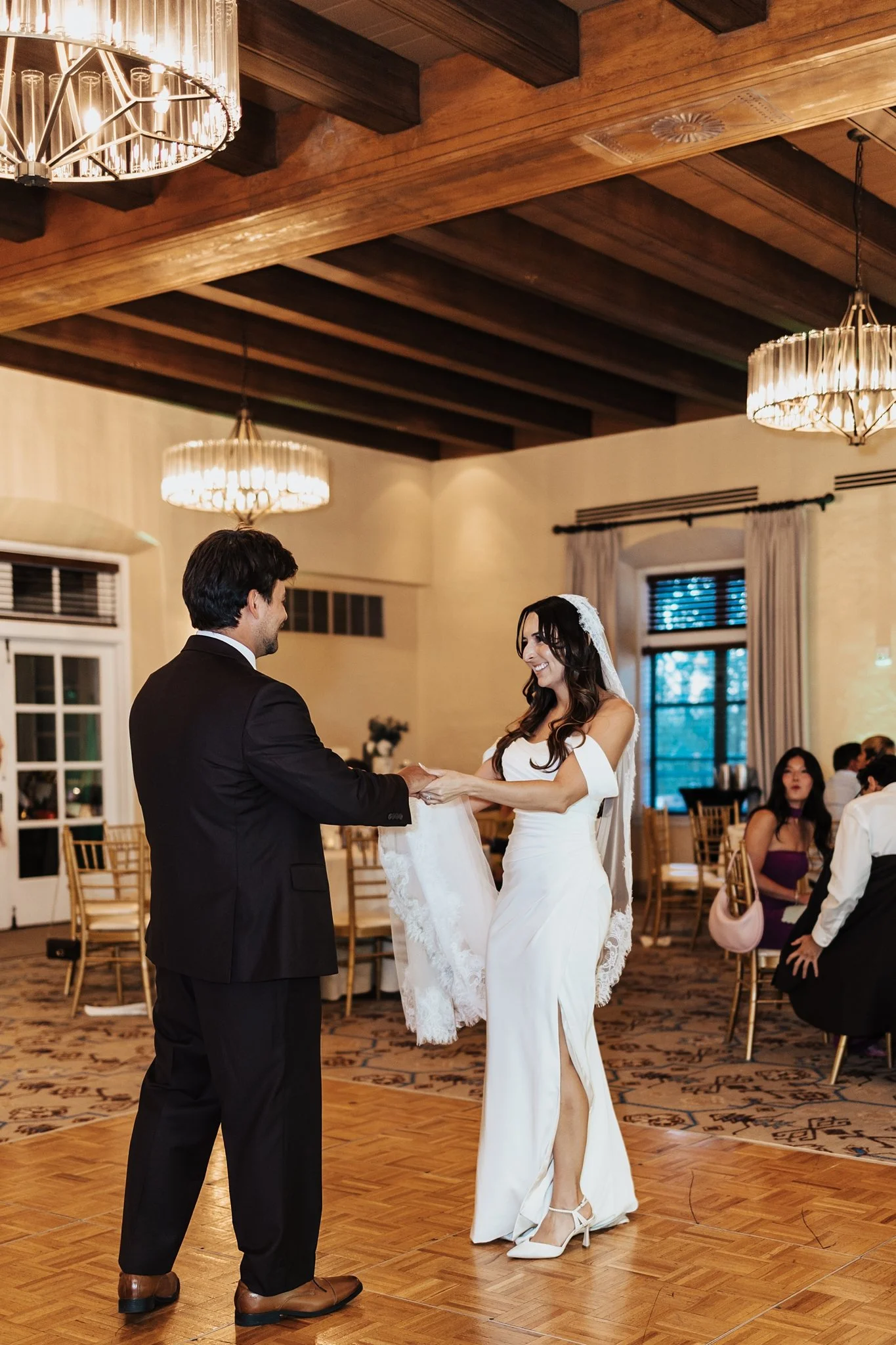 Alicia+lucia+photography+-+hotel+anadluz+-+hotel+andaluz+wedding+-+downtown+albuquerque+wedding_0150.jpg