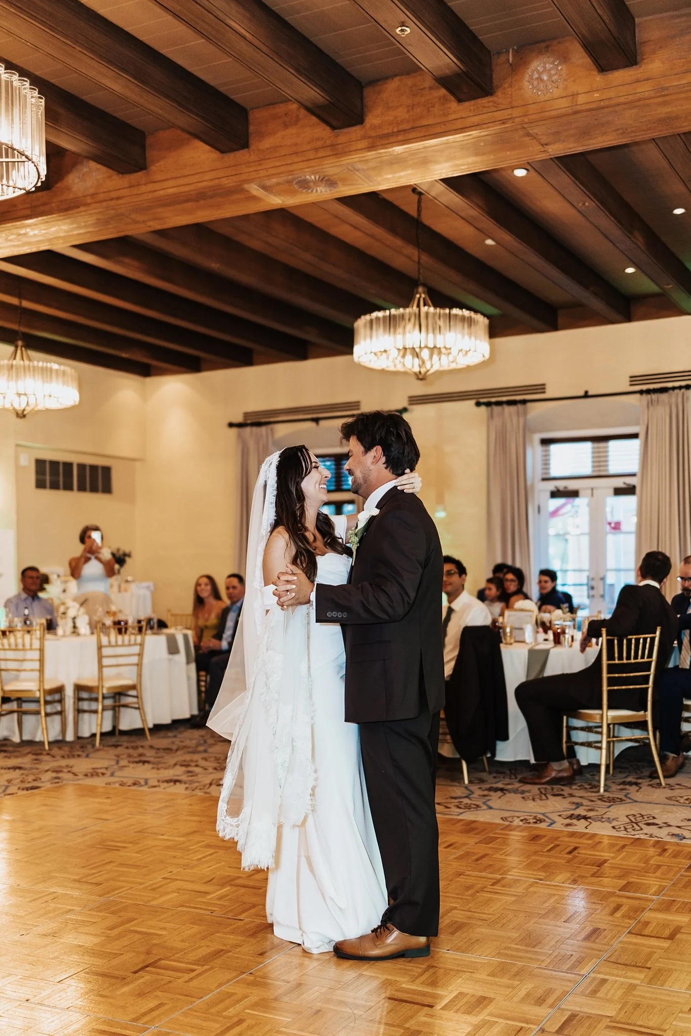 Alicia+lucia+photography+-+hotel+anadluz+-+hotel+andaluz+wedding+-+downtown+albuquerque+wedding_0154.jpg