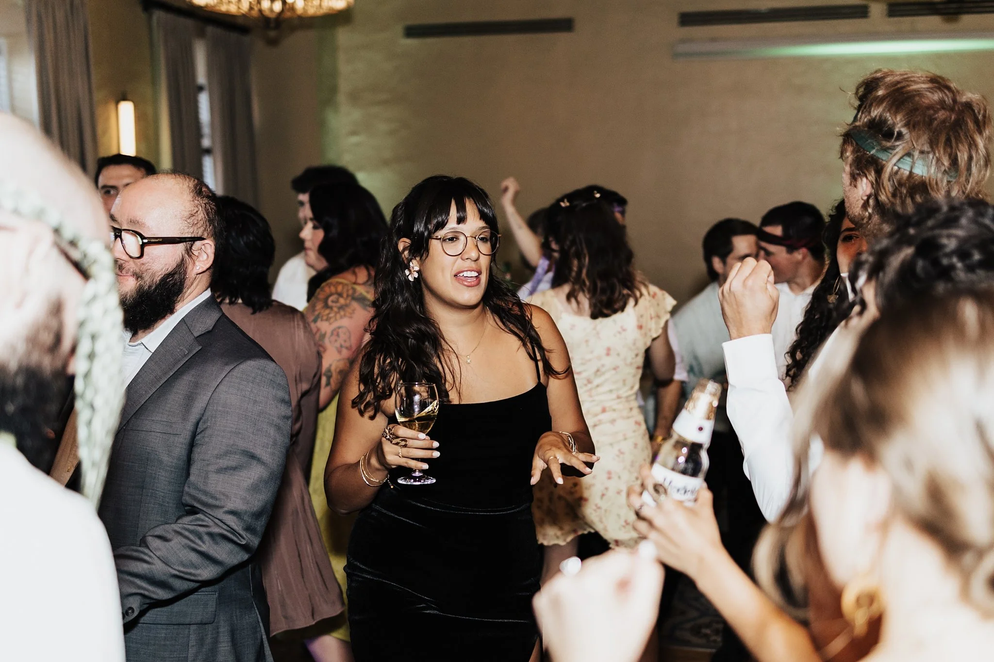 Alicia+lucia+photography+-+hotel+anadluz+-+hotel+andaluz+wedding+-+downtown+albuquerque+wedding_0160.jpg