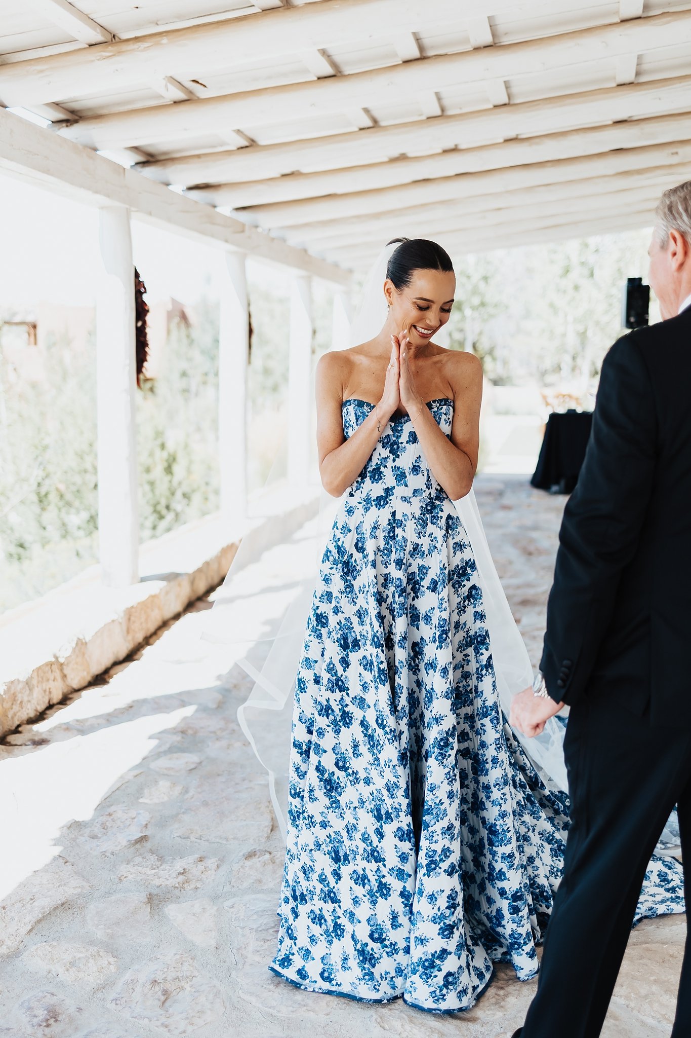 Alicia+lucia+photography+-+bishops+lodge+-+bishops+lodge+wedding+-+southwest+wedding_0030.jpg