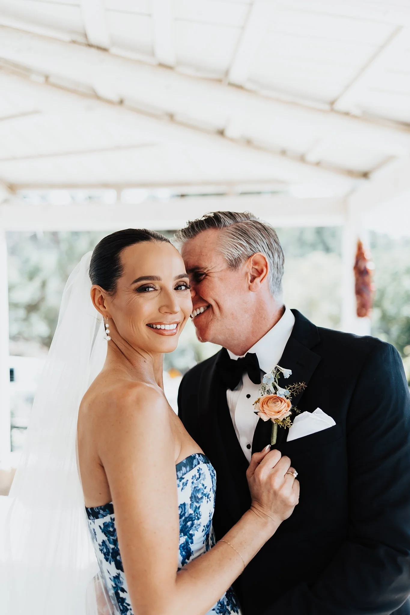 Alicia+lucia+photography+-+bishops+lodge+-+bishops+lodge+wedding+-+southwest+wedding_0035.jpg