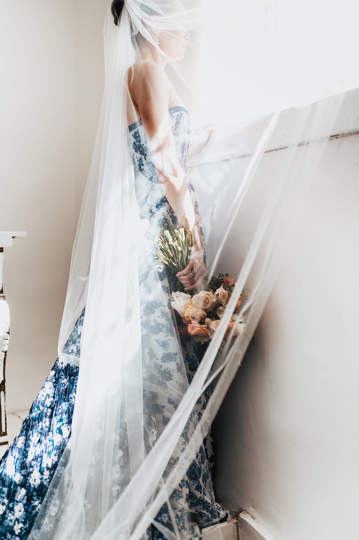 Alicia+lucia+photography+-+bishops+lodge+-+bishops+lodge+wedding+-+southwest+wedding_0042.jpg