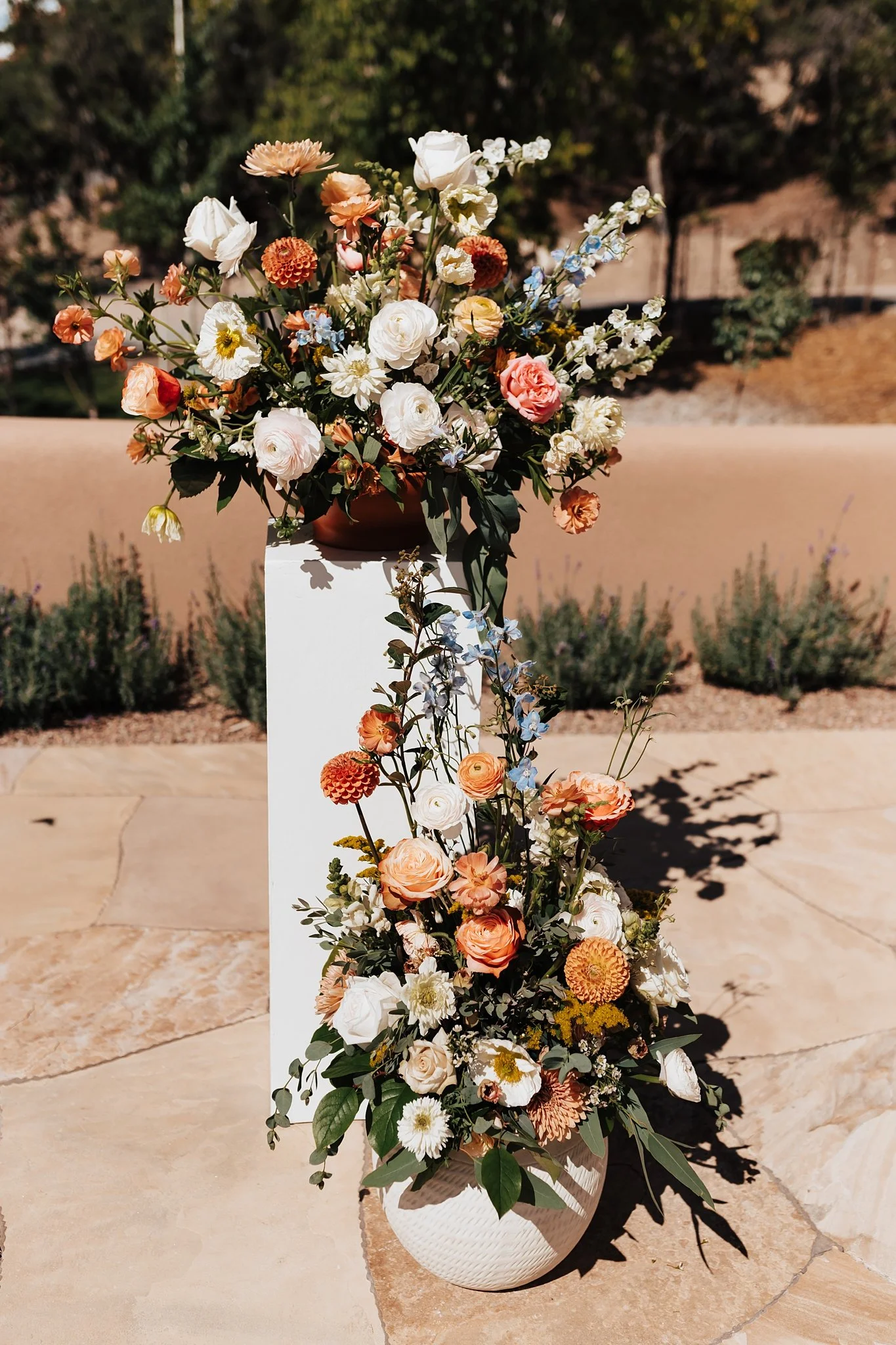 Alicia+lucia+photography+-+bishops+lodge+-+bishops+lodge+wedding+-+southwest+wedding_0060.jpg