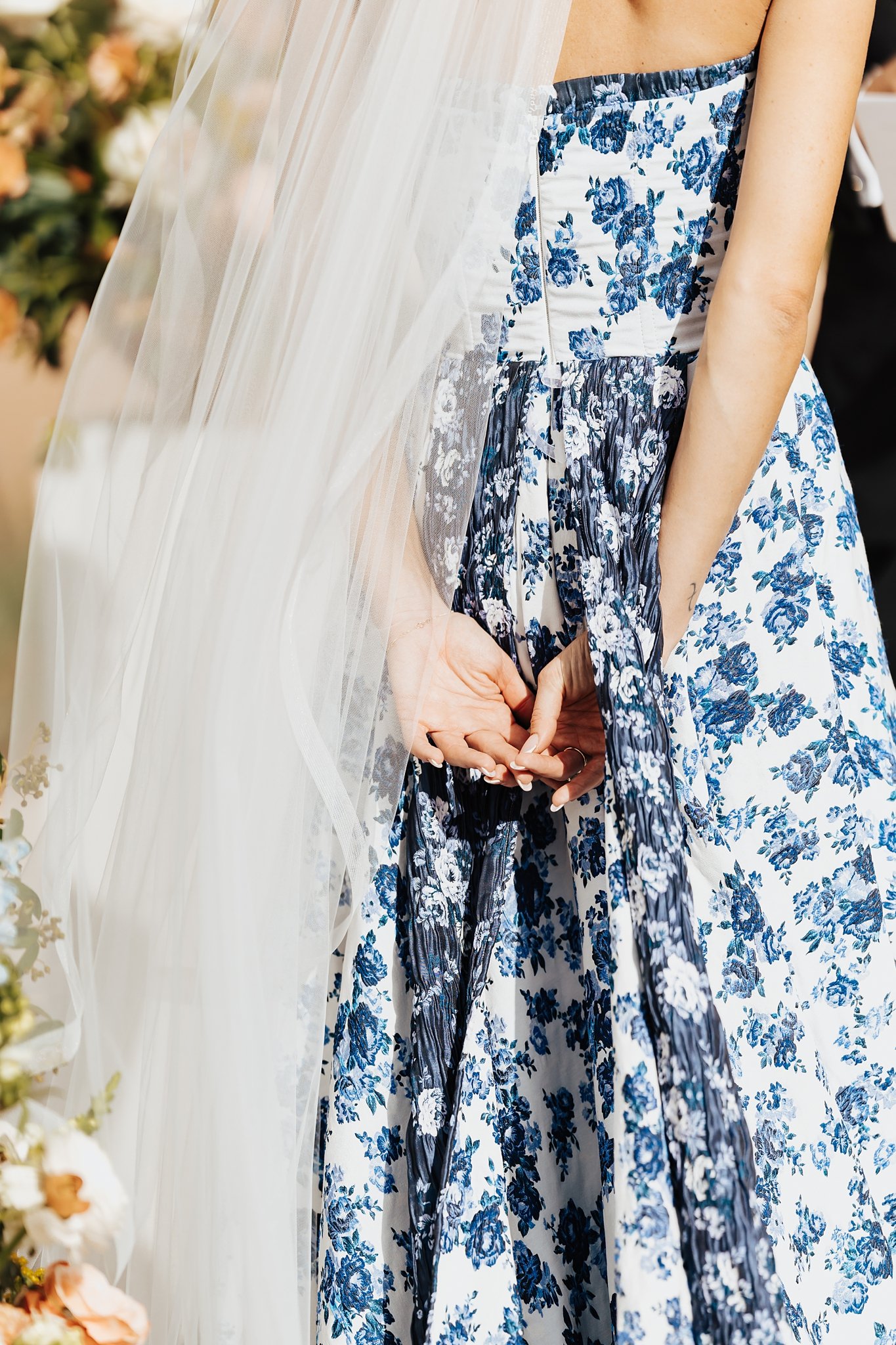 Alicia+lucia+photography+-+bishops+lodge+-+bishops+lodge+wedding+-+southwest+wedding_0072.jpg