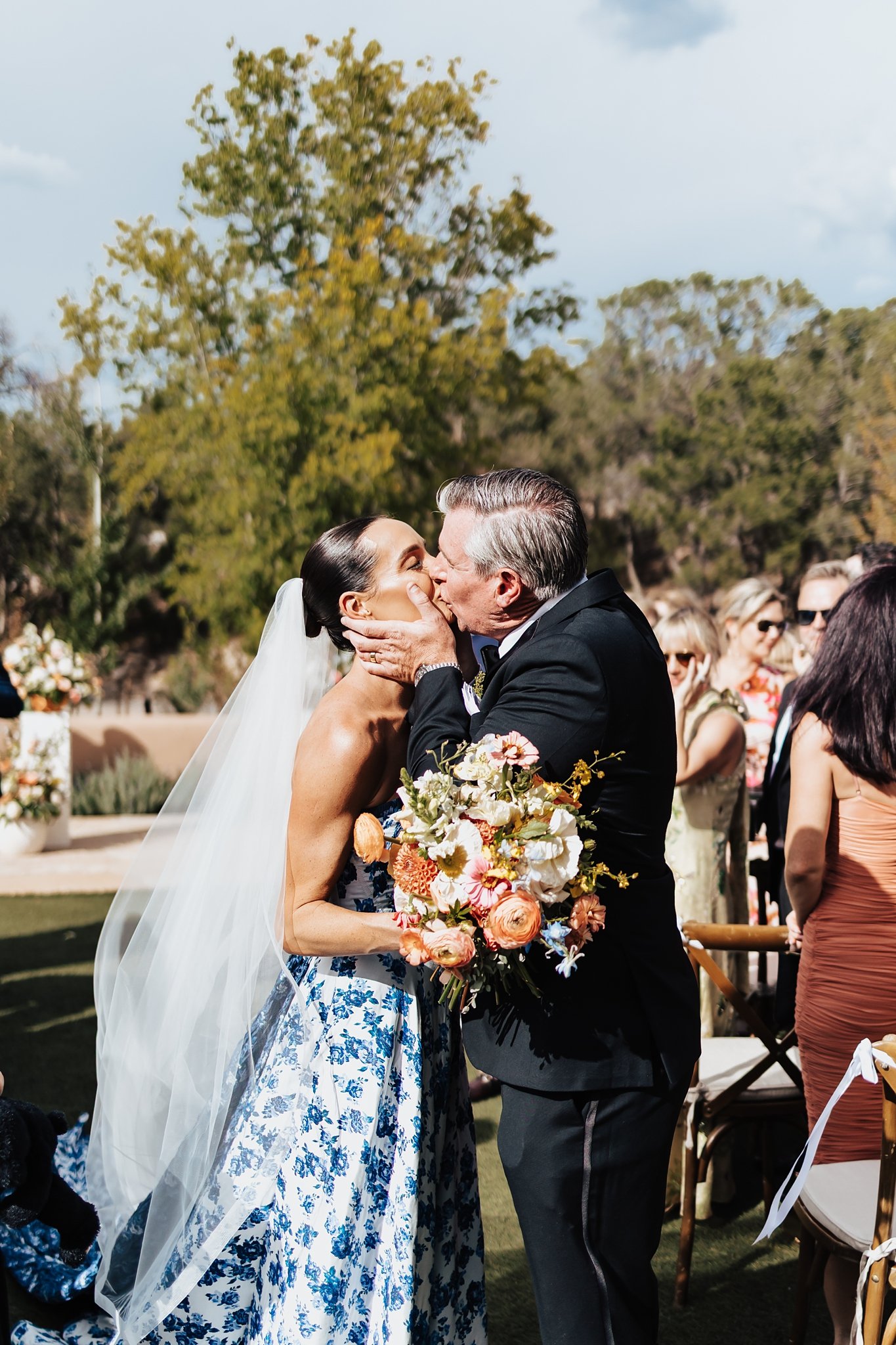Alicia+lucia+photography+-+bishops+lodge+-+bishops+lodge+wedding+-+southwest+wedding_0078.jpg
