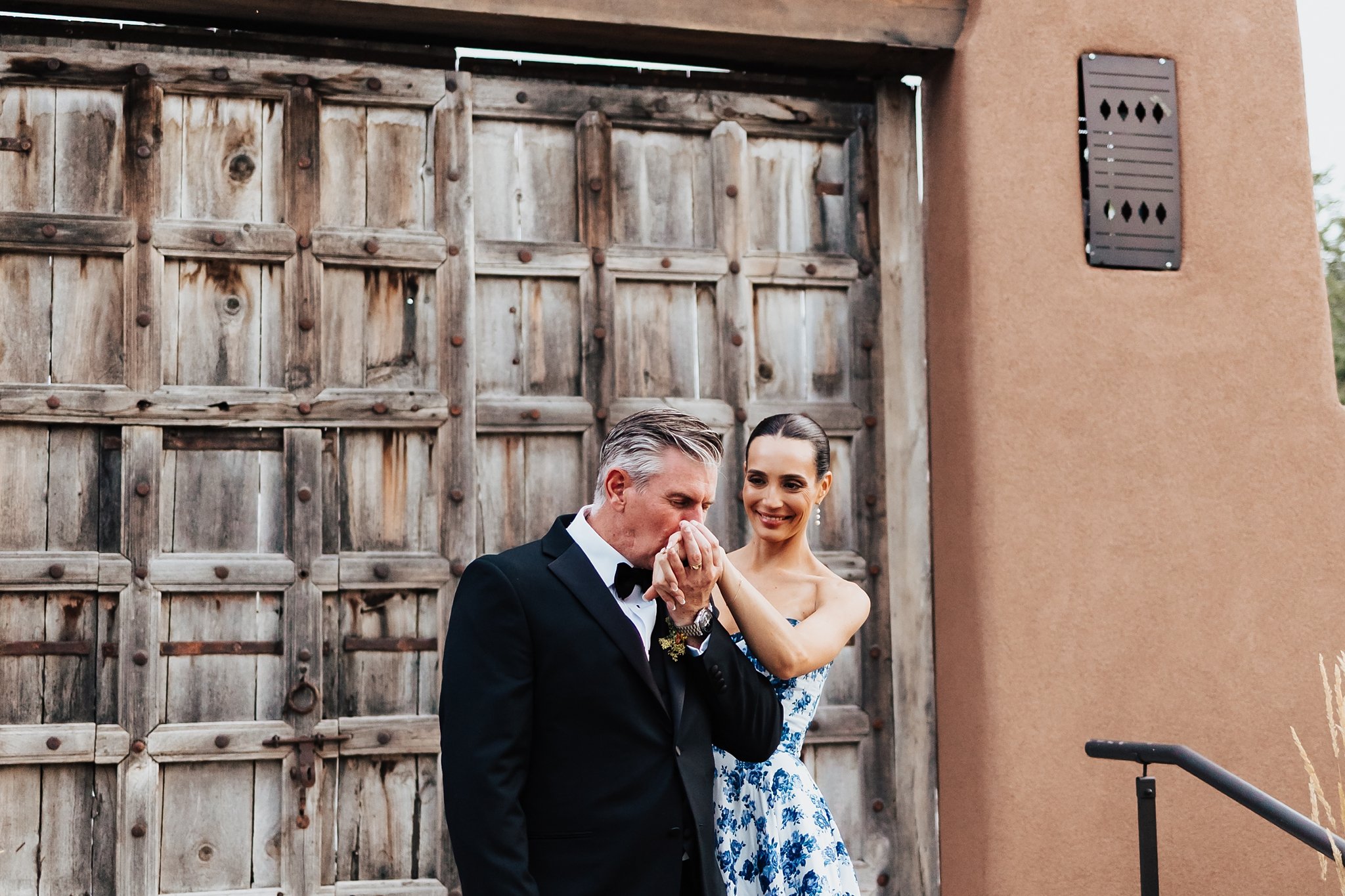 Alicia+lucia+photography+-+bishops+lodge+-+bishops+lodge+wedding+-+southwest+wedding_0081.jpg