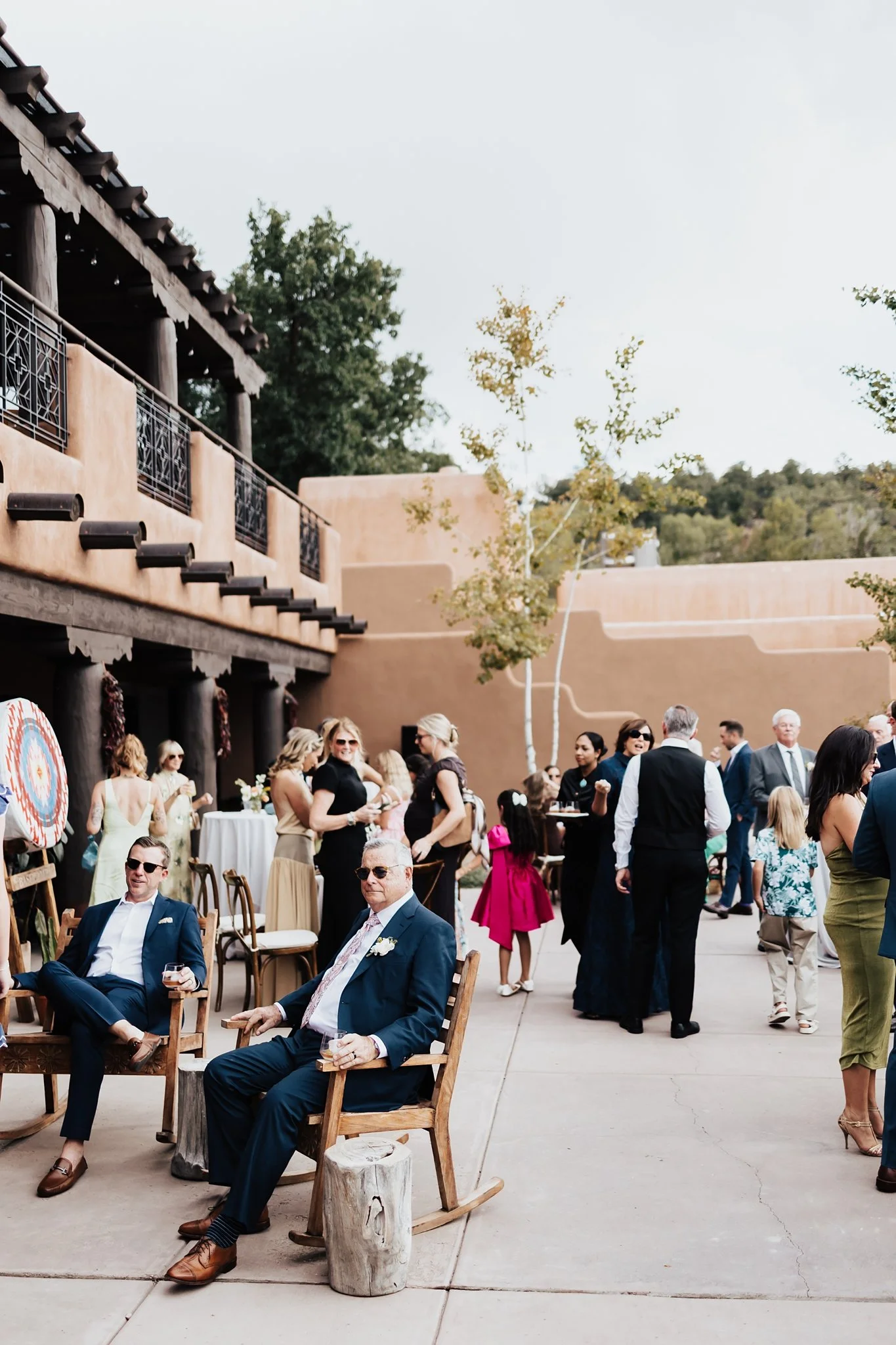 Alicia+lucia+photography+-+bishops+lodge+-+bishops+lodge+wedding+-+southwest+wedding_0131.jpg