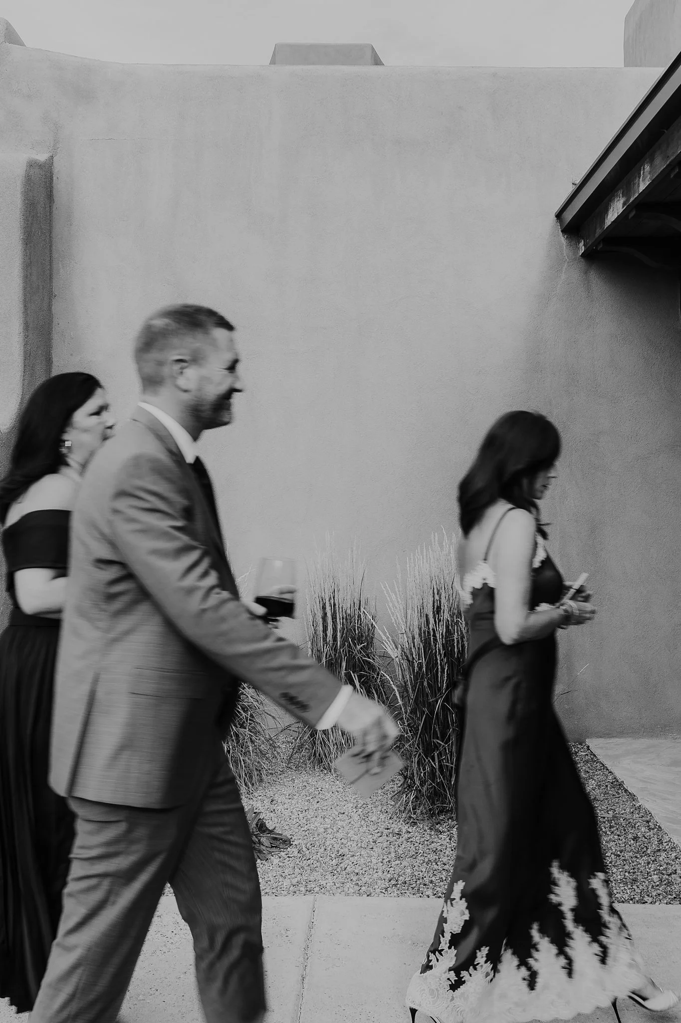 Alicia+lucia+photography+-+bishops+lodge+-+bishops+lodge+wedding+-+southwest+wedding_0136.jpg