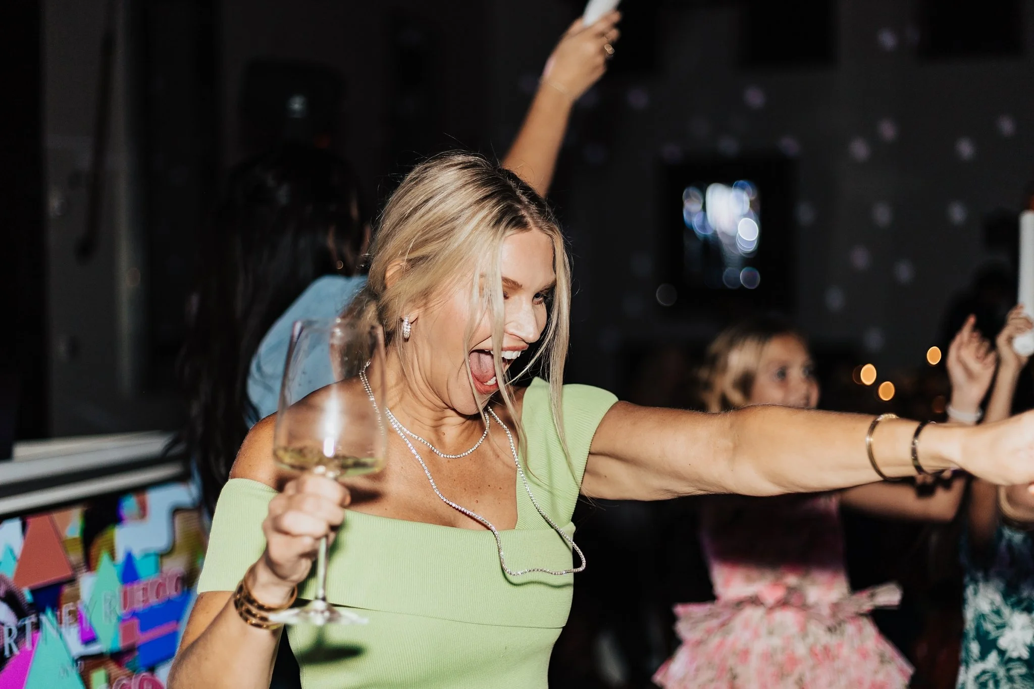 Alicia+lucia+photography+-+bishops+lodge+-+bishops+lodge+wedding+-+southwest+wedding_0142.jpg