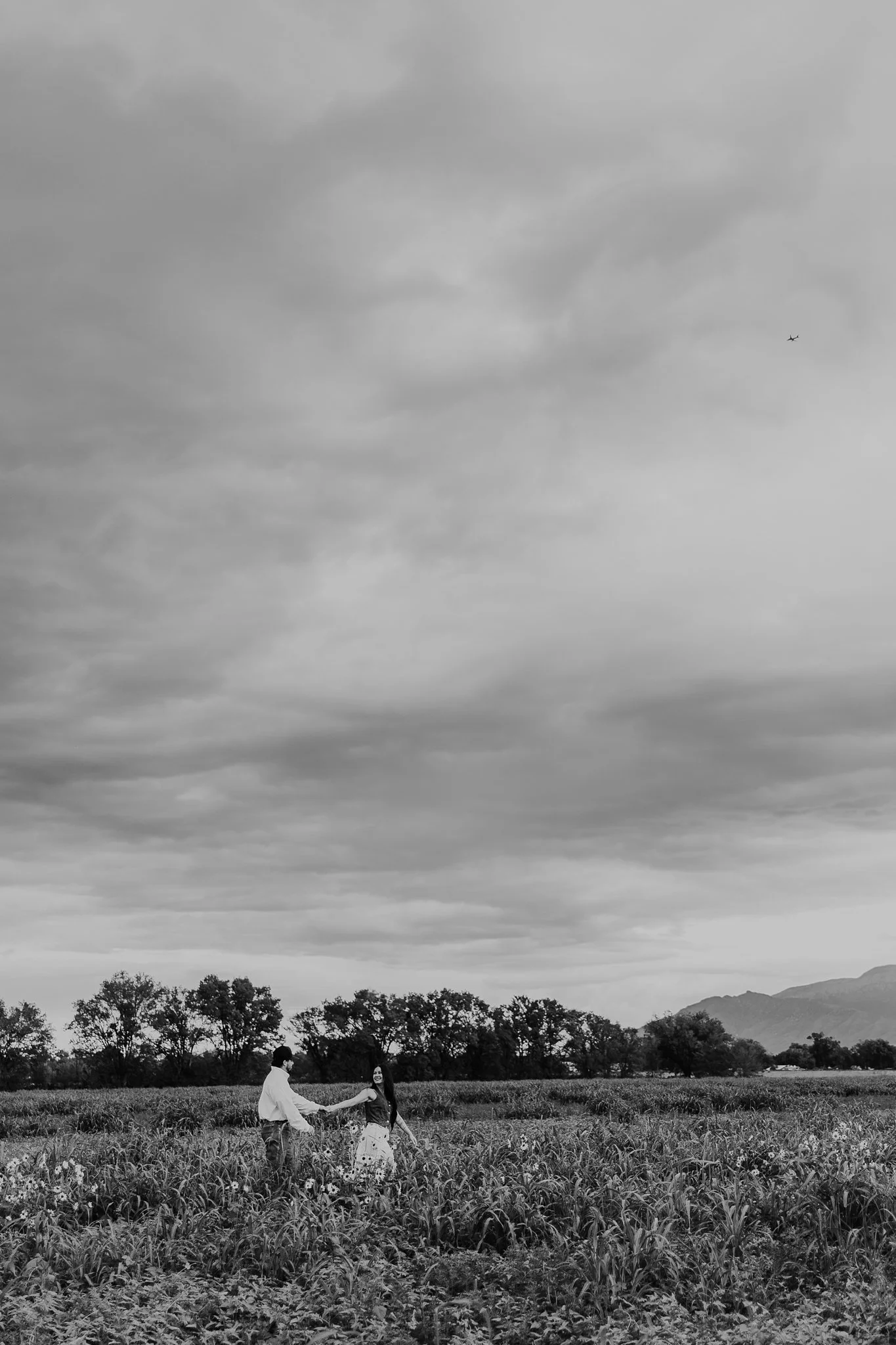 Alicia+lucia+photography+-+southwest+engagement+-+new+mexico+engagement+-+western+engagement_0054.jpg