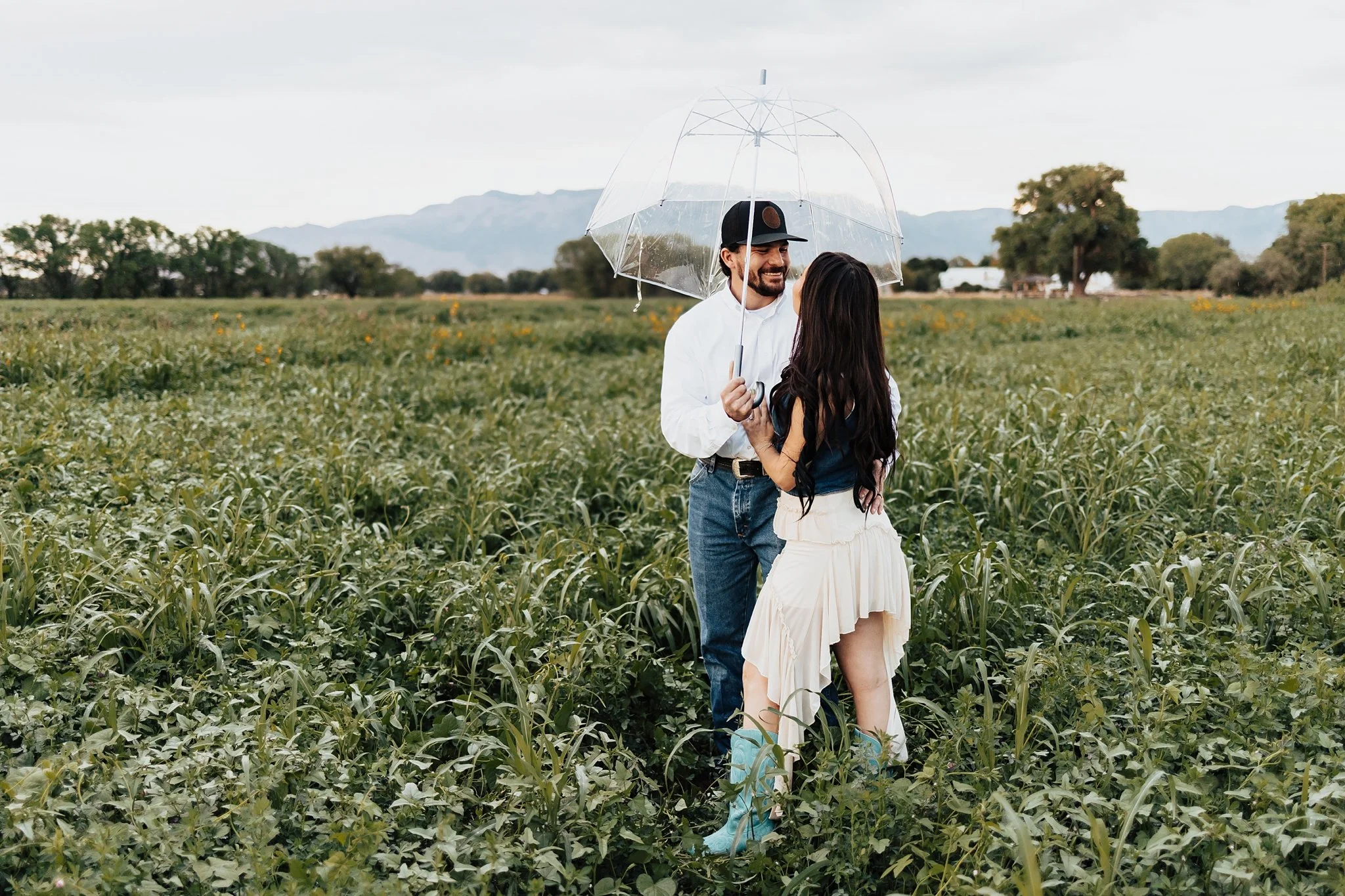 Alicia+lucia+photography+-+southwest+engagement+-+new+mexico+engagement+-+western+engagement_0055.jpg