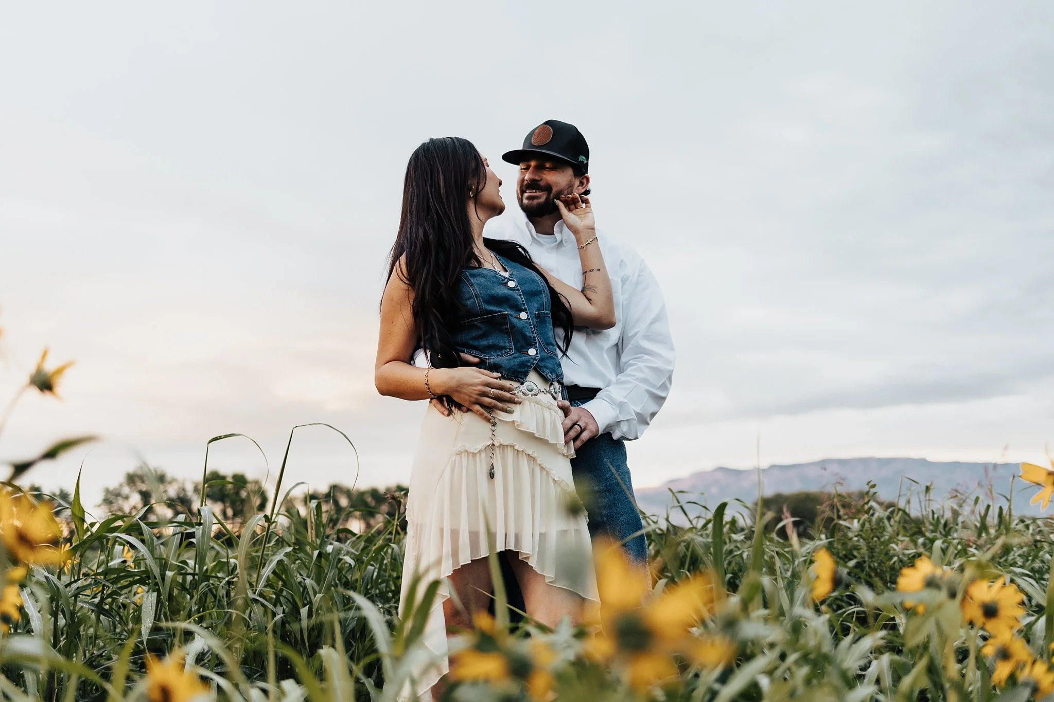 Alicia+lucia+photography+-+southwest+engagement+-+new+mexico+engagement+-+western+engagement_0070.jpg