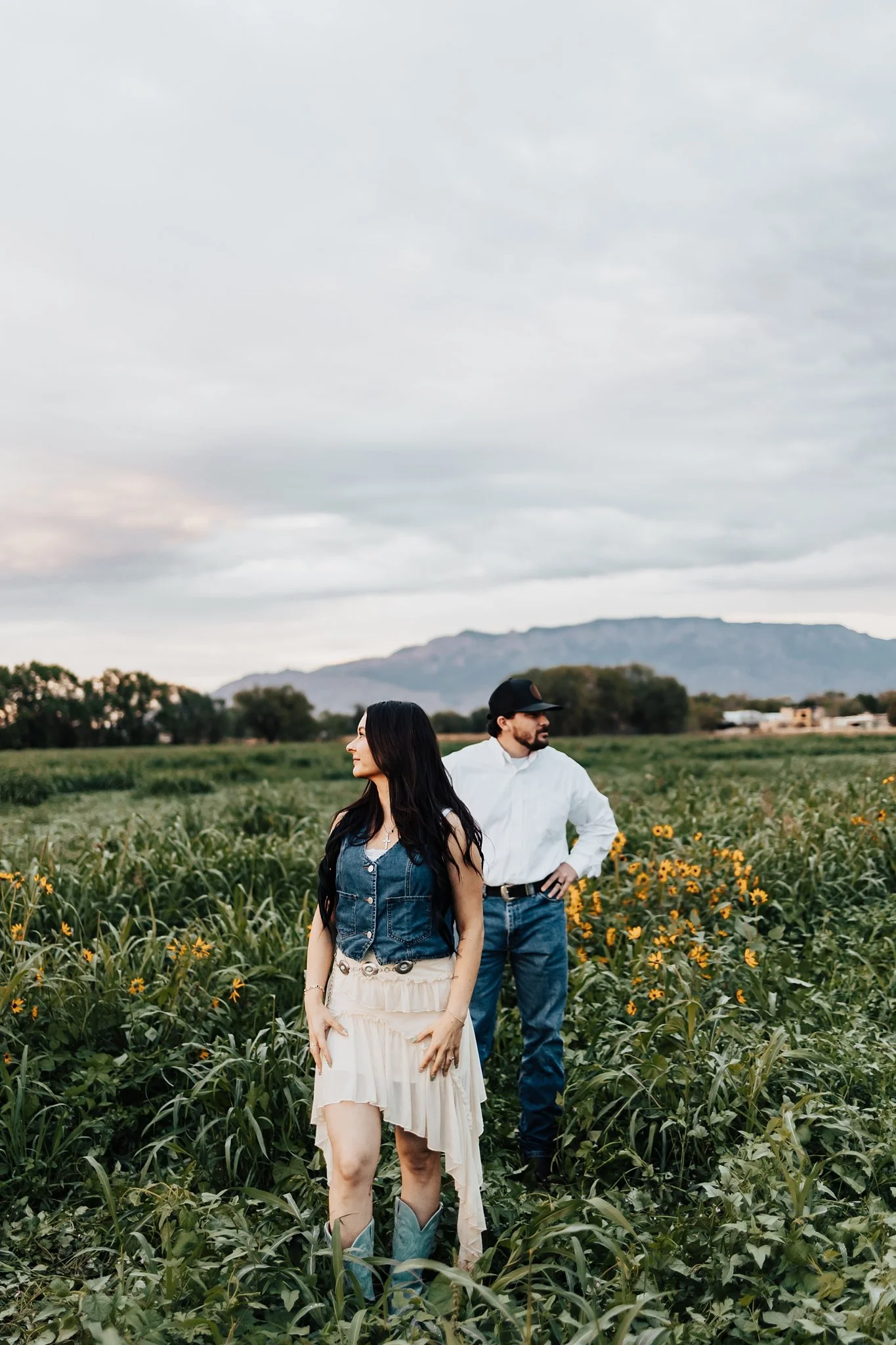 Alicia+lucia+photography+-+southwest+engagement+-+new+mexico+engagement+-+western+engagement_0075.jpg