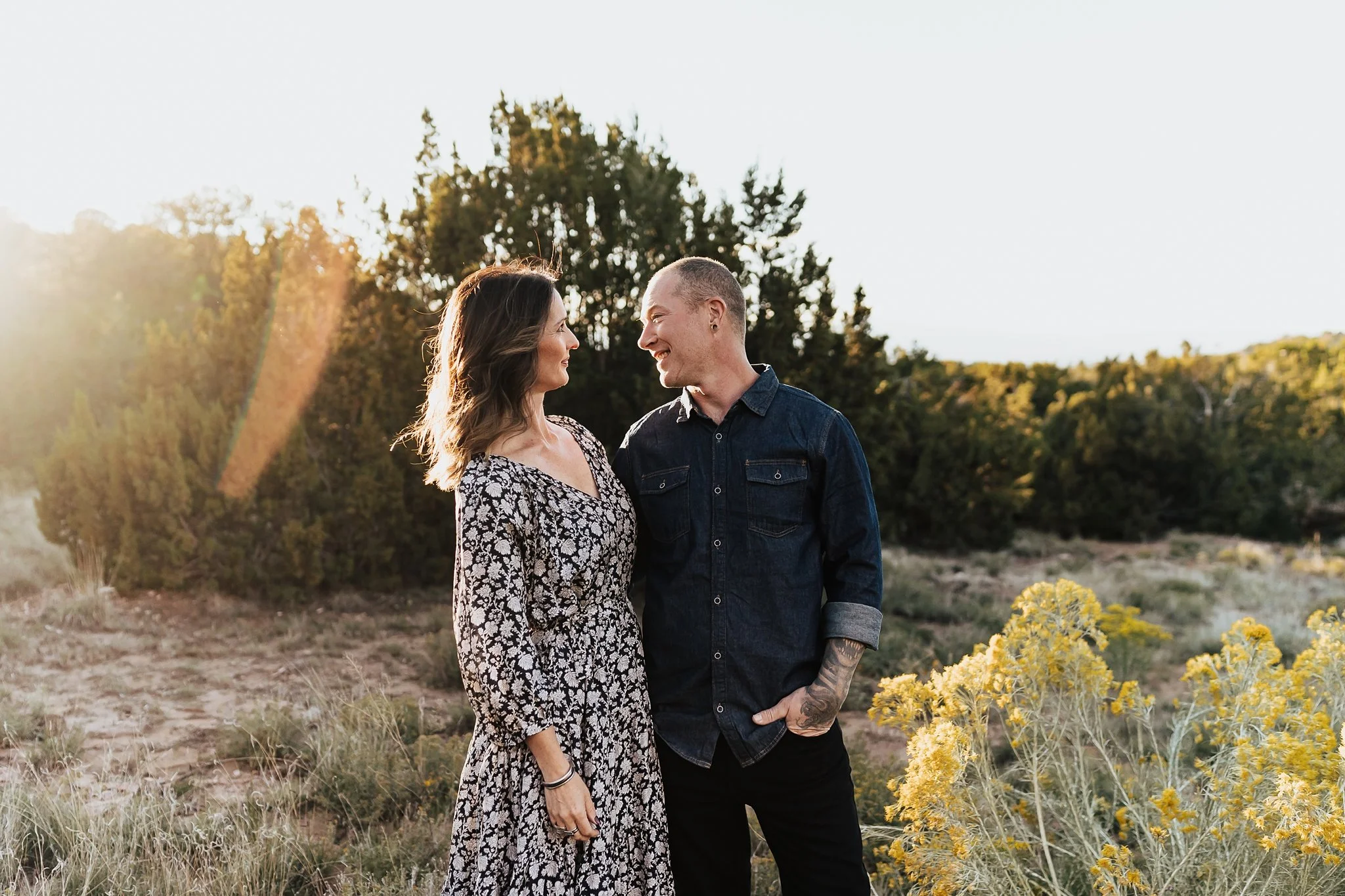 Alicia+lucia+photography+-+desert+engagement+-+southwest+engagement+-+santa+fe+wedding_0011.jpg