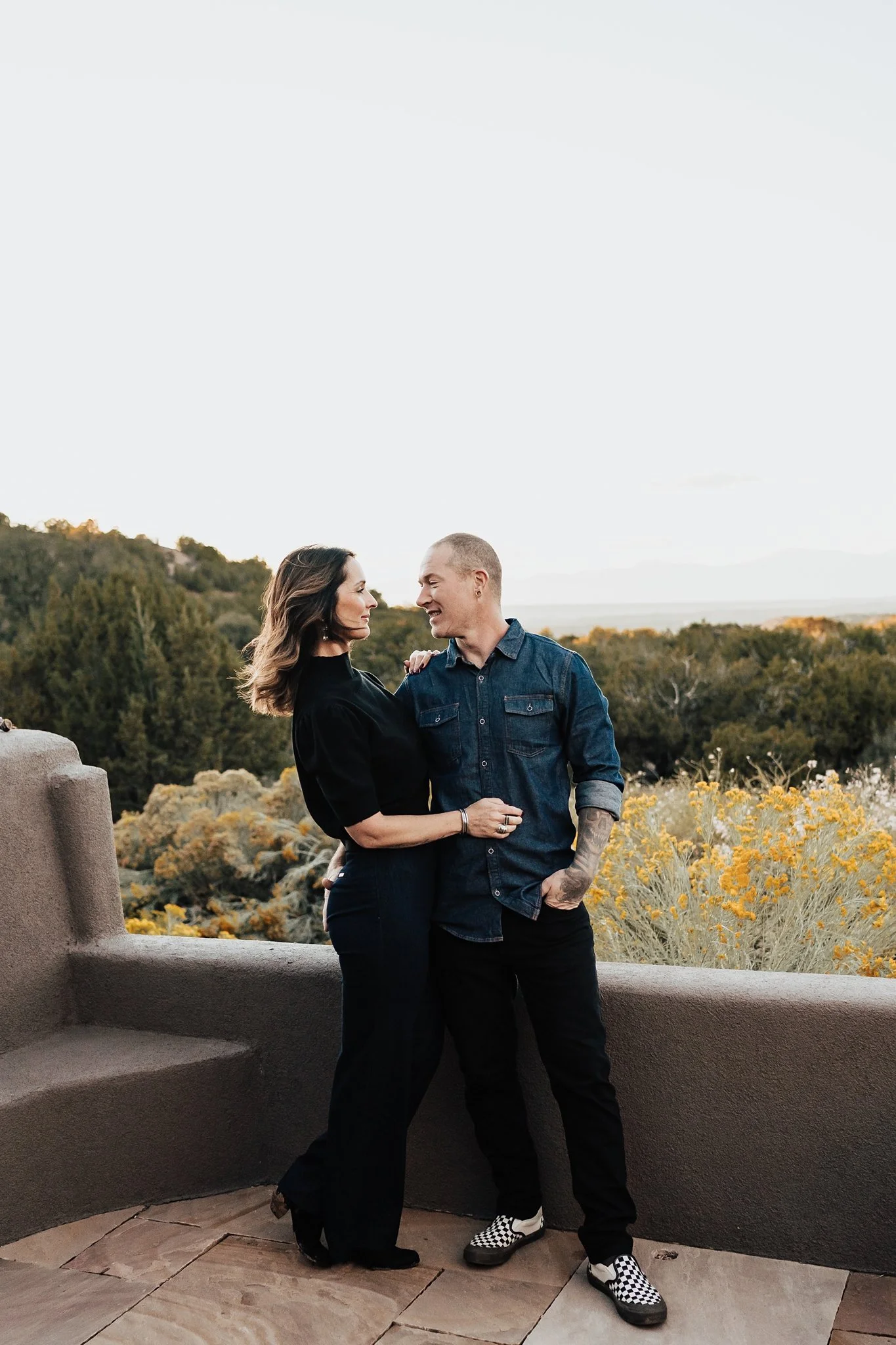 Alicia+lucia+photography+-+desert+engagement+-+southwest+engagement+-+santa+fe+wedding_0028.jpg