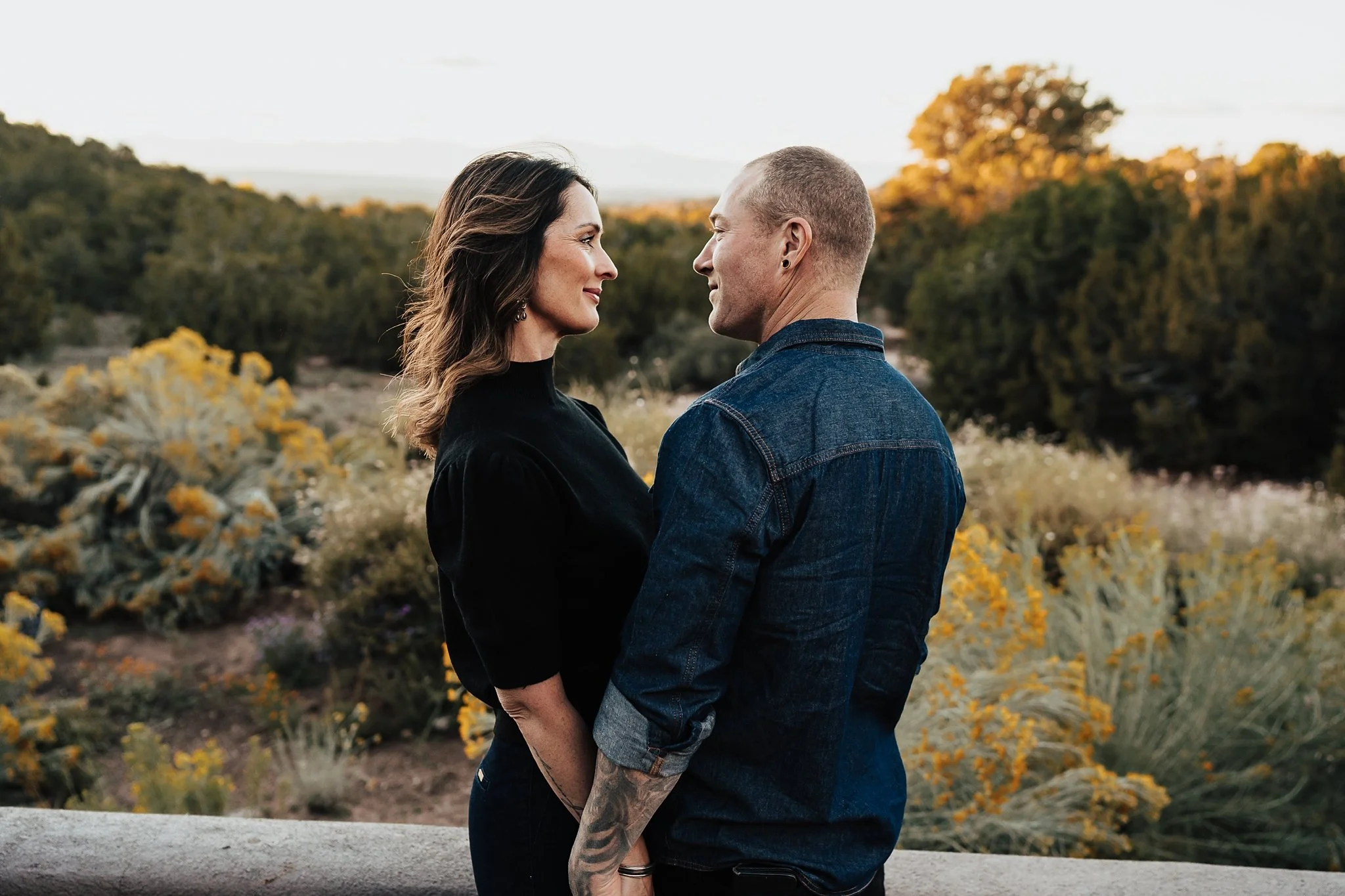 Alicia+lucia+photography+-+desert+engagement+-+southwest+engagement+-+santa+fe+wedding_0030.jpg