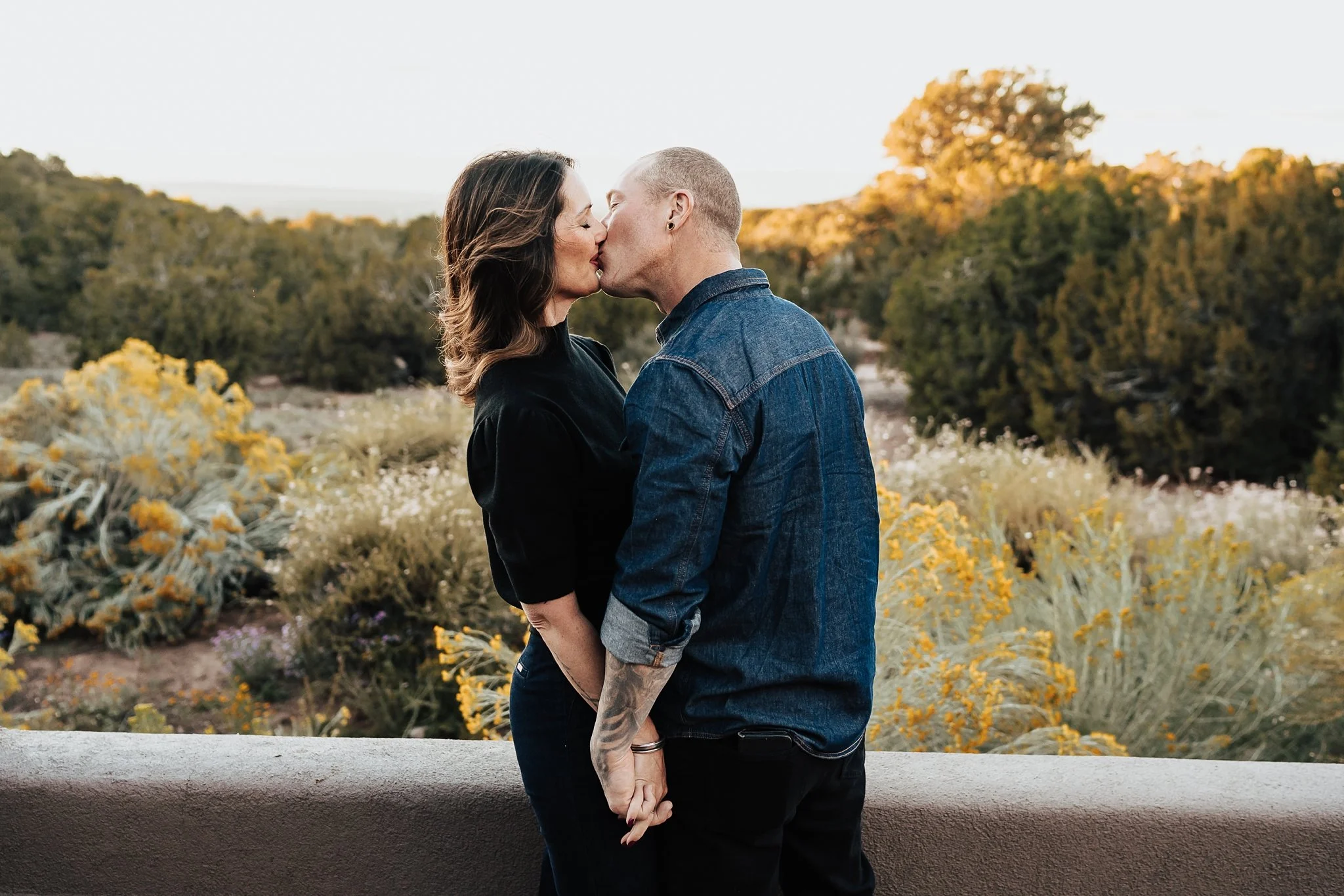 Alicia+lucia+photography+-+desert+engagement+-+southwest+engagement+-+santa+fe+wedding_0032.jpg