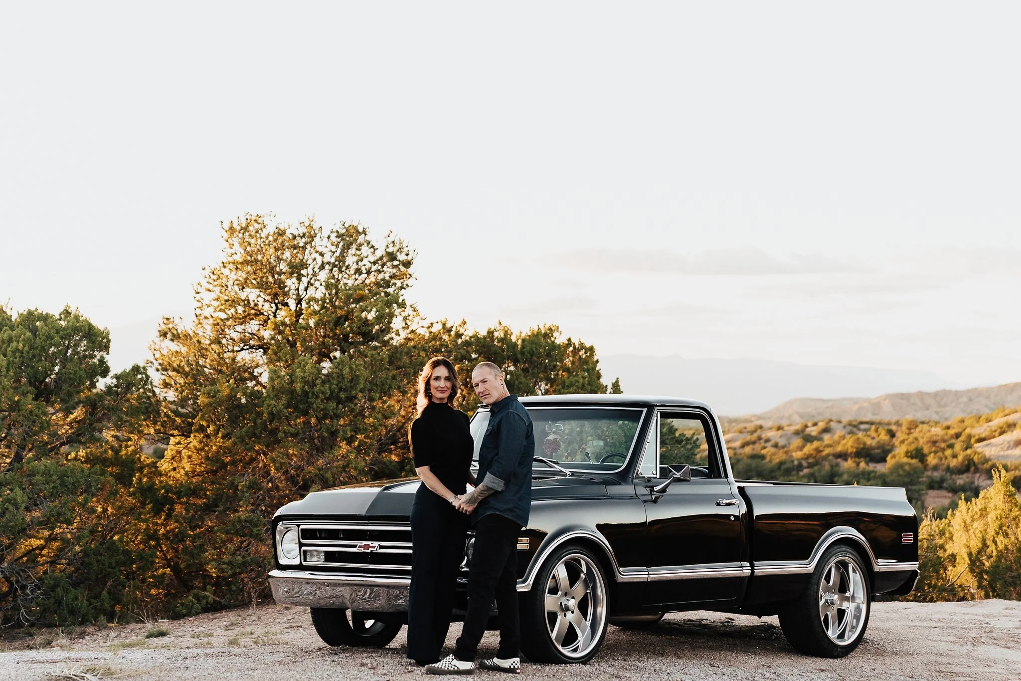 Alicia+lucia+photography+-+desert+engagement+-+southwest+engagement+-+santa+fe+wedding_0042.jpg
