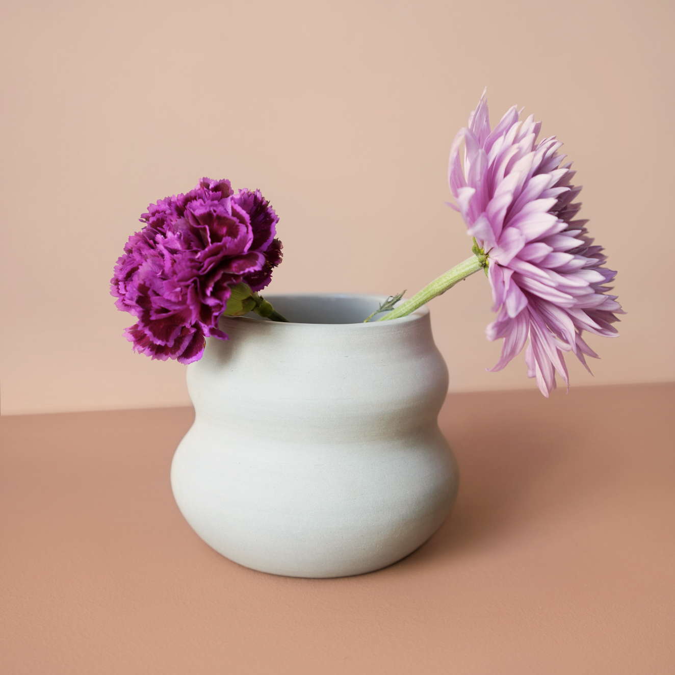 cv ceramics_wave vase.png